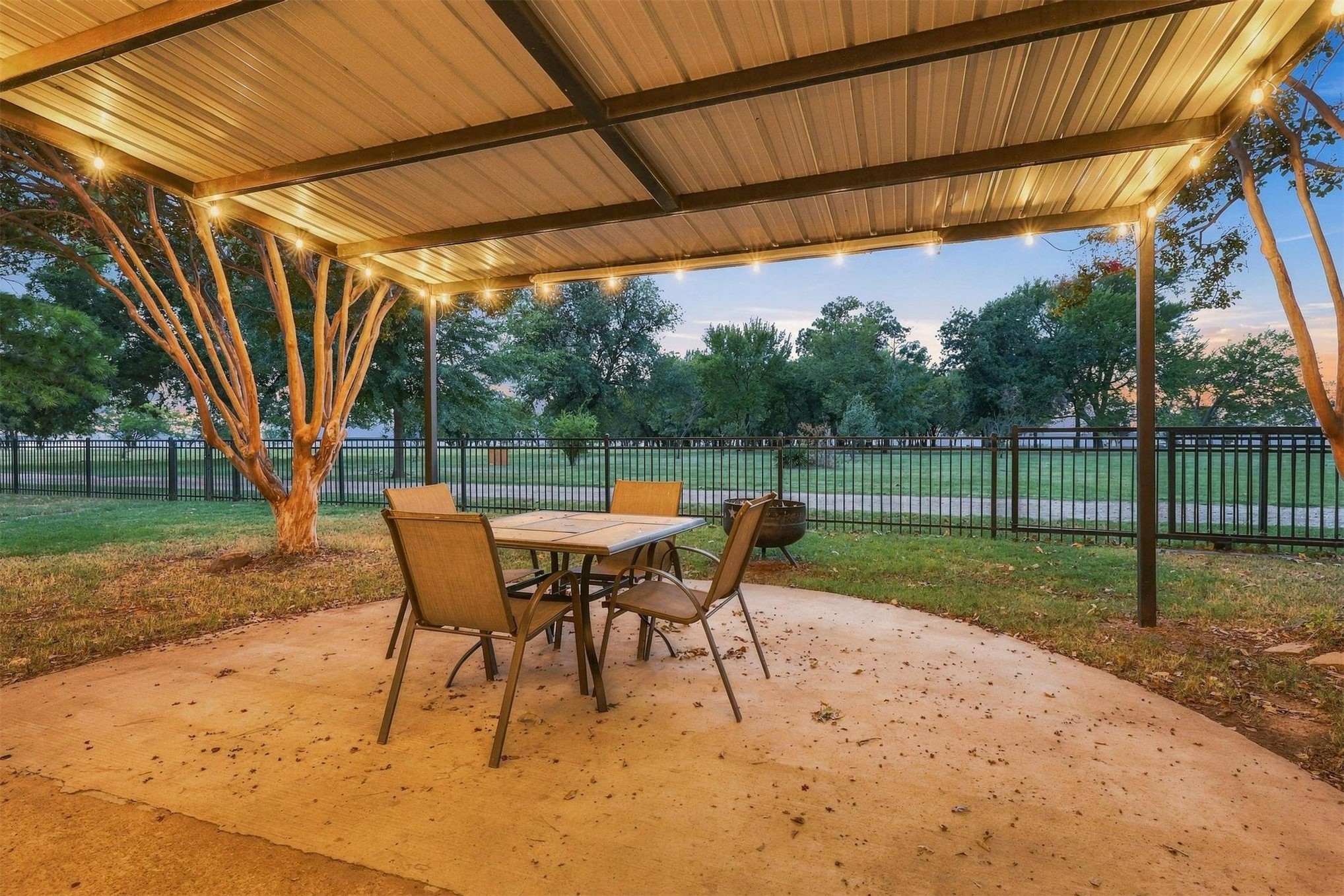 2828 Riverview Road Kingston OK 73439