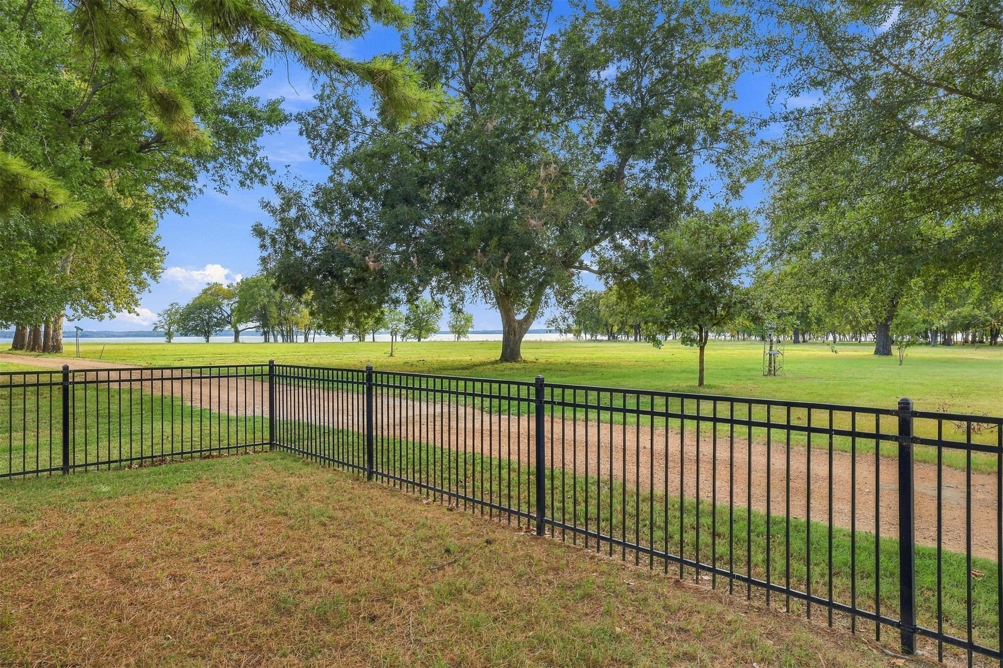 2828 Riverview Road Kingston OK 73439