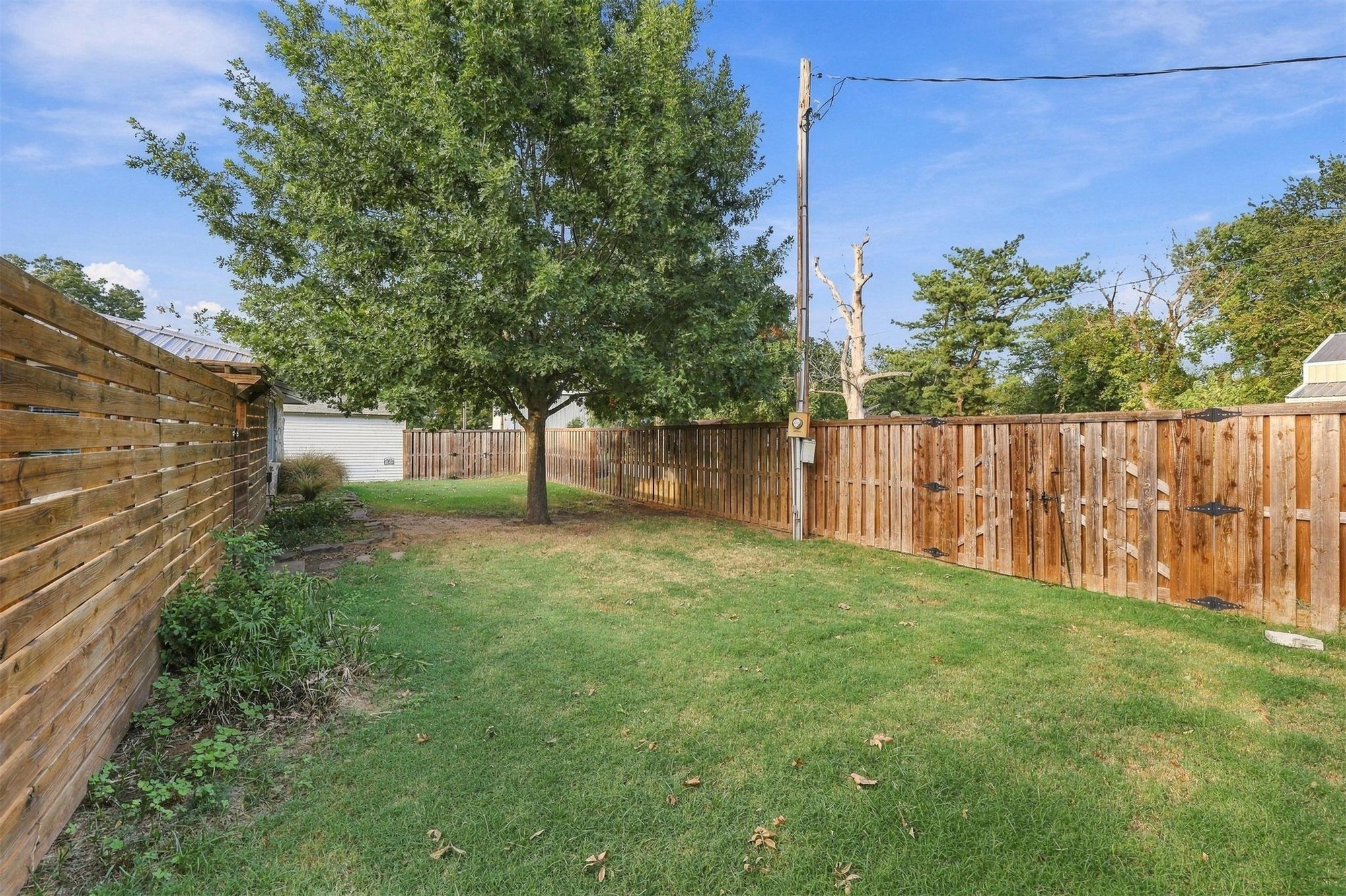 2828 Riverview Road Kingston OK 73439