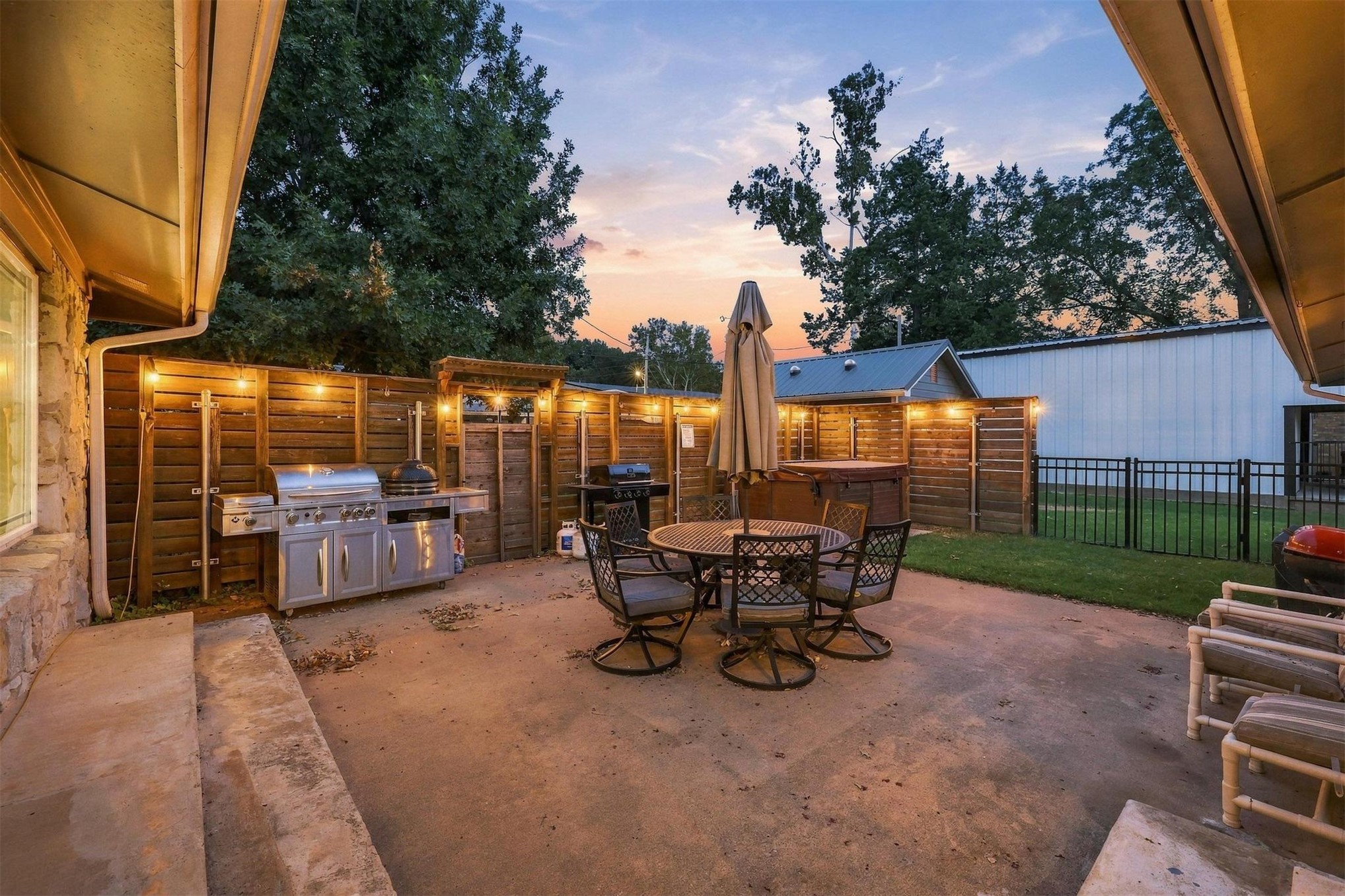 2828 Riverview Road Kingston OK 73439