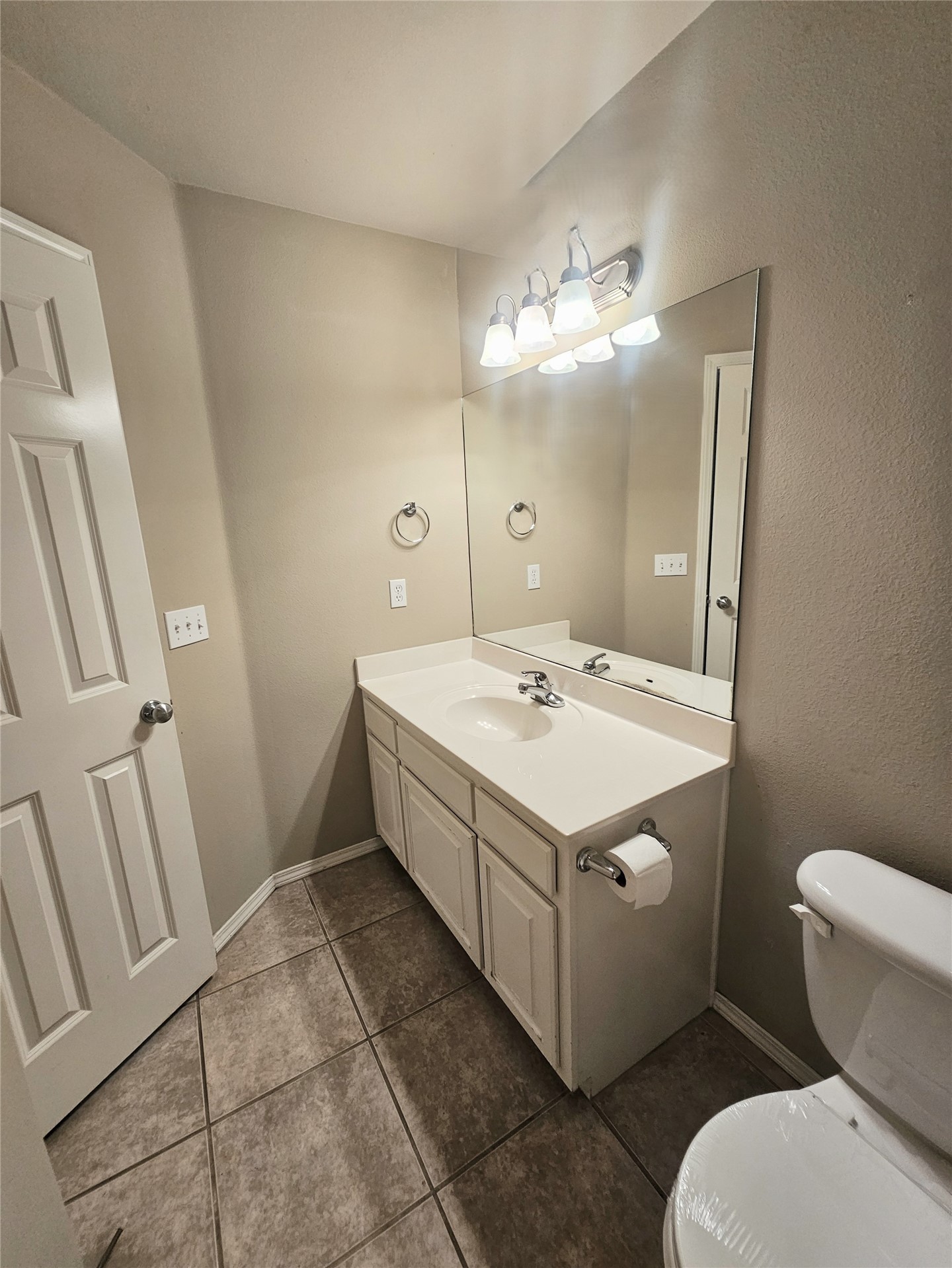 20555 E 47th Street S Broken Arrow OK 74014