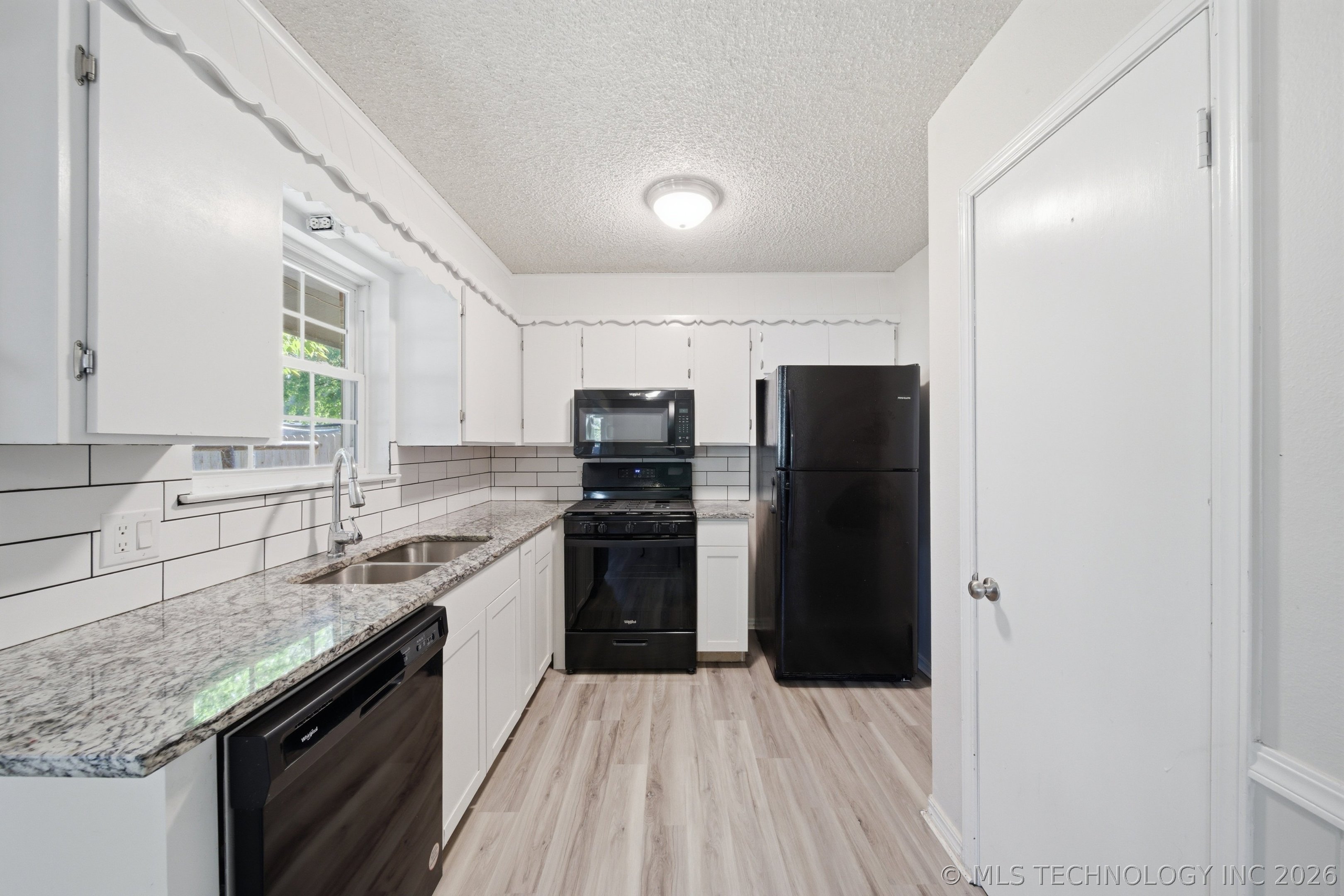 216 E J Street Jenks OK 74037