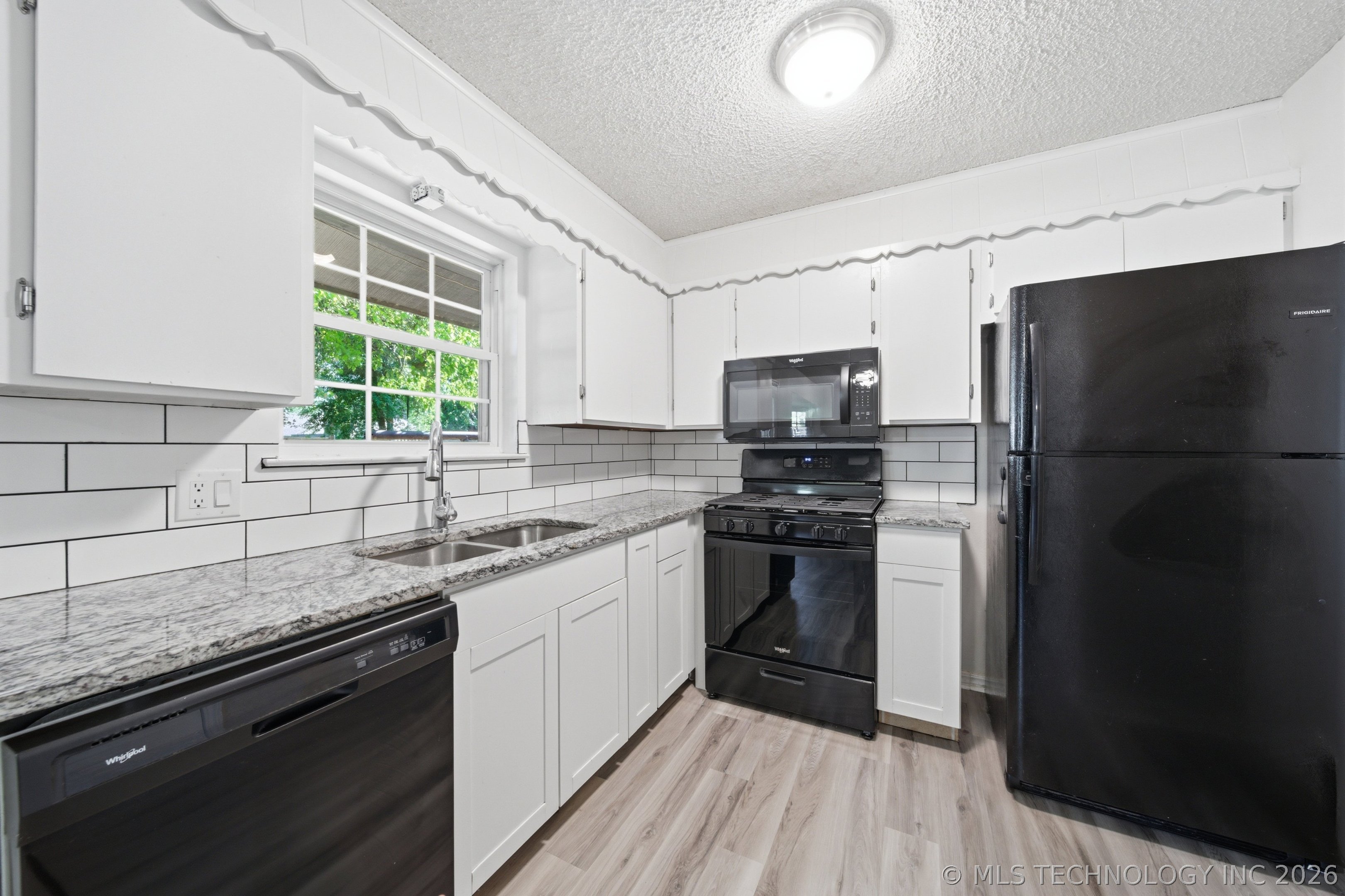 216 E J Street Jenks OK 74037