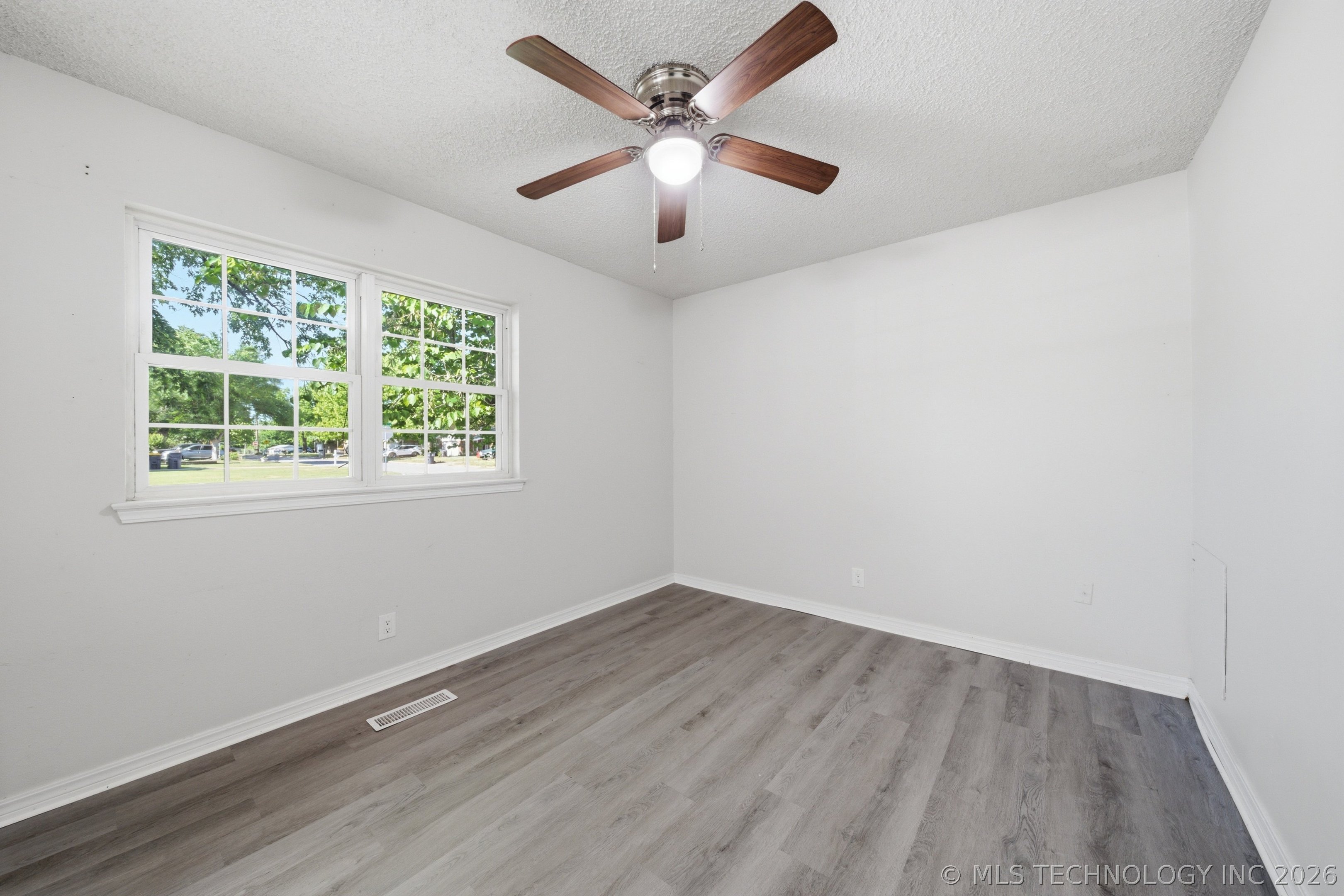 216 E J Street Jenks OK 74037