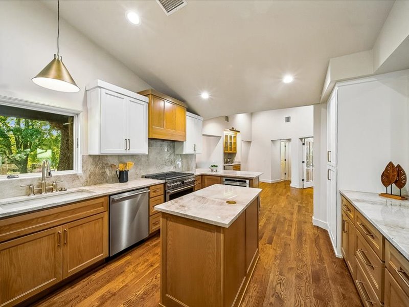 138 Sundance Pryor OK 74361