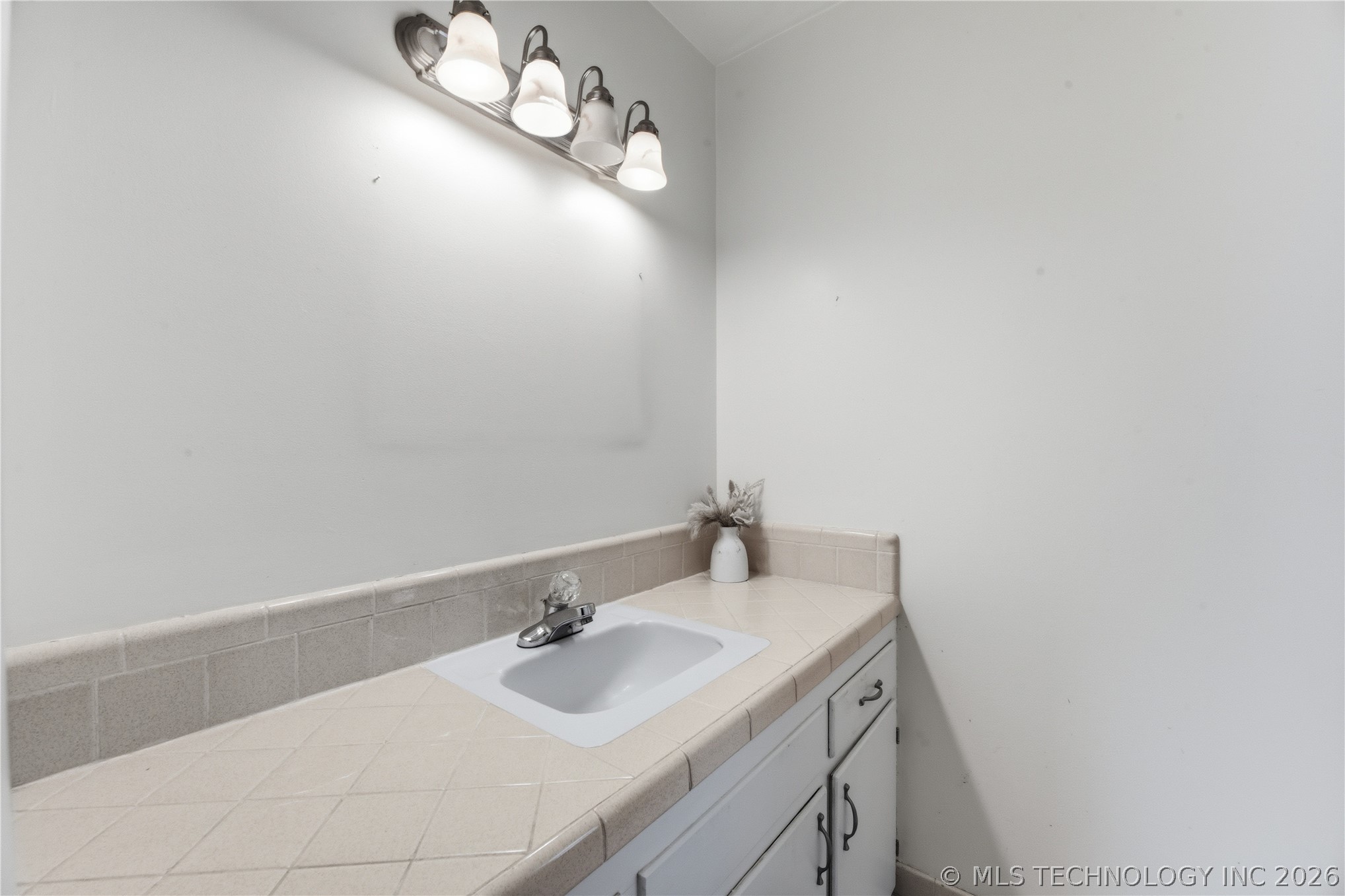 2731 S Hudson Avenue Tulsa OK 74114