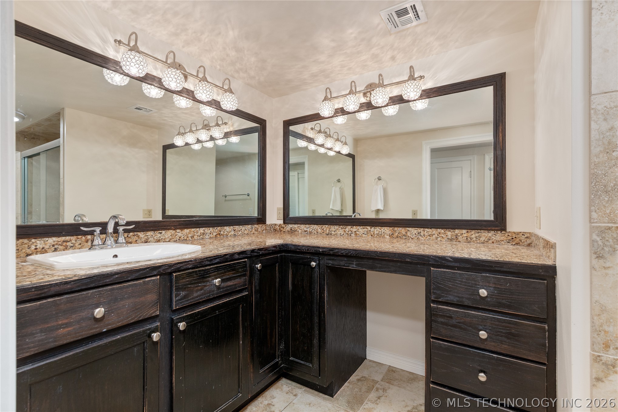 1446 Rockie Grove OK 74344