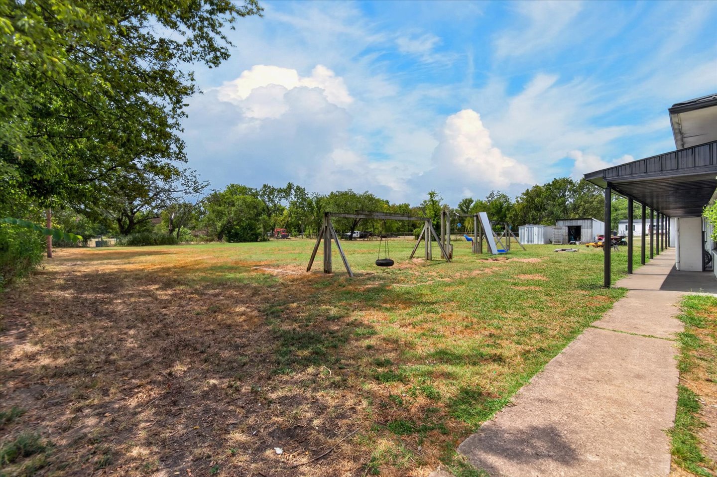 618 E Choctaw Avenue Nowata OK 74048