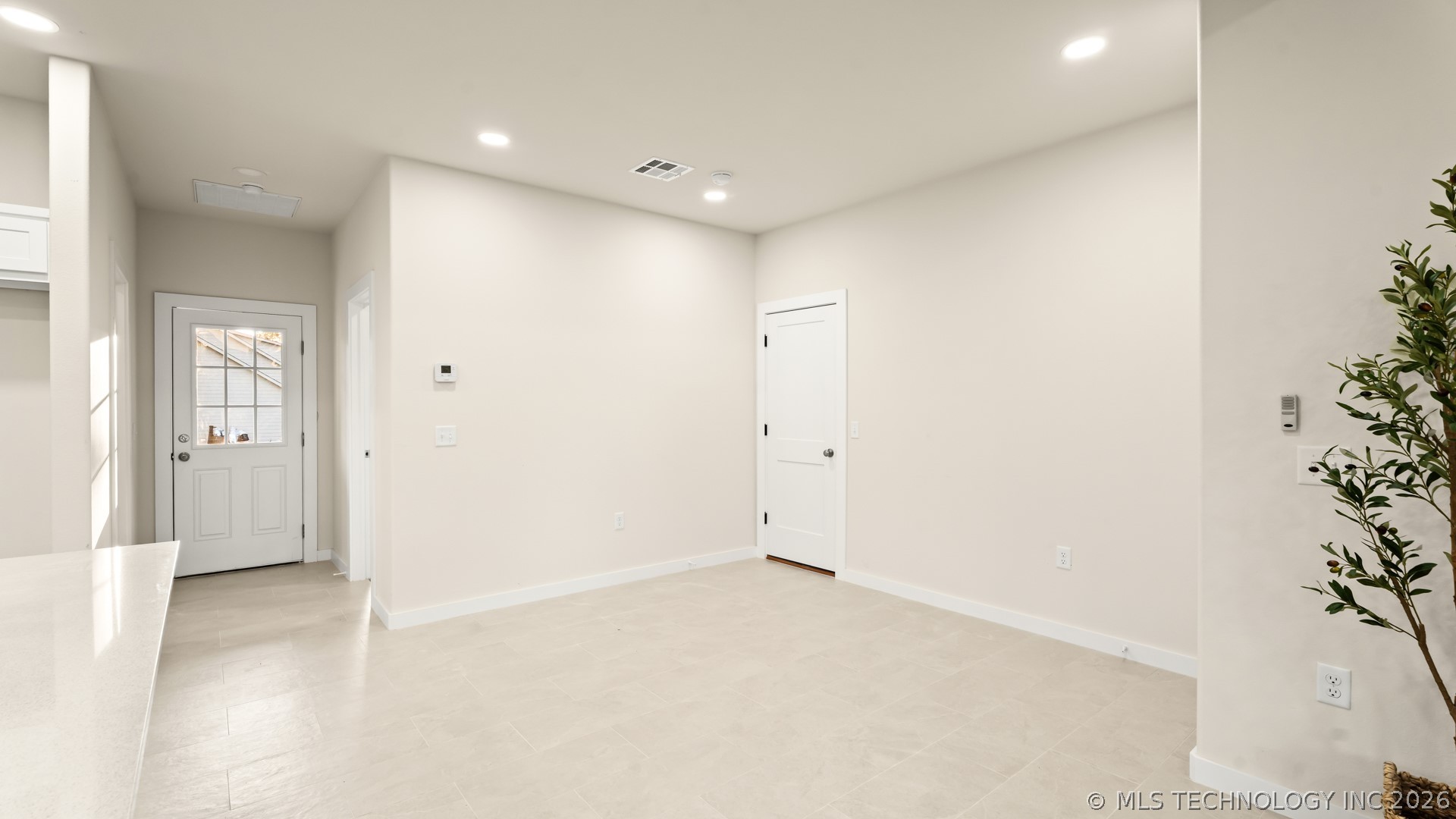 1867 Rockford Drive Eufaula OK 74432