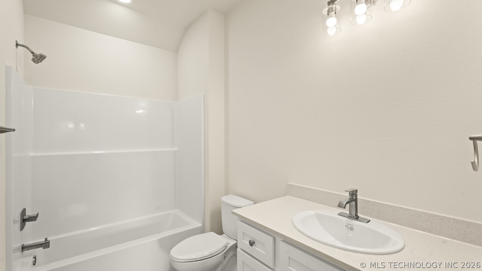 1867 Rockford Drive Eufaula OK 74432