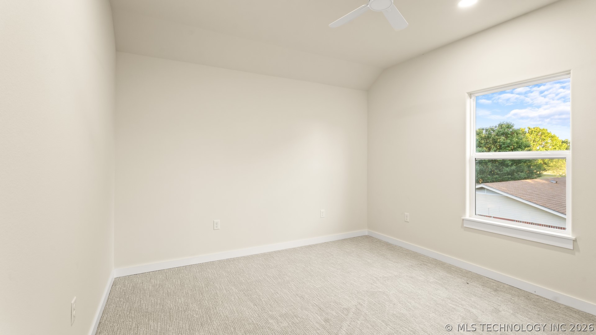 1867 Rockford Drive Eufaula OK 74432