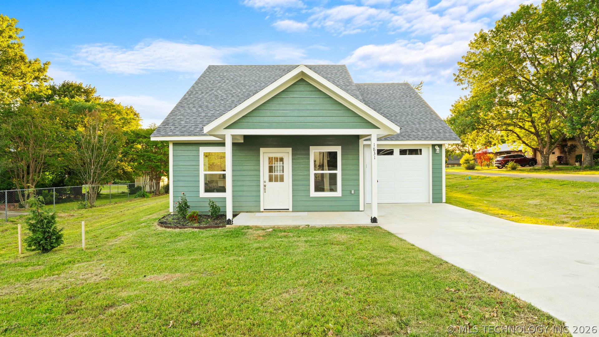 1867 Rockford Drive Eufaula OK 74432