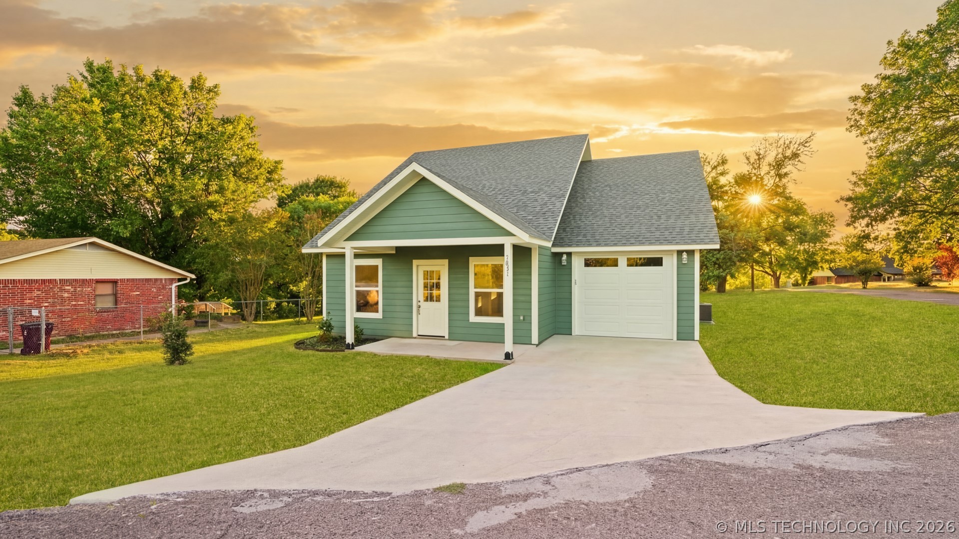 1867 Rockford Drive Eufaula OK 74432