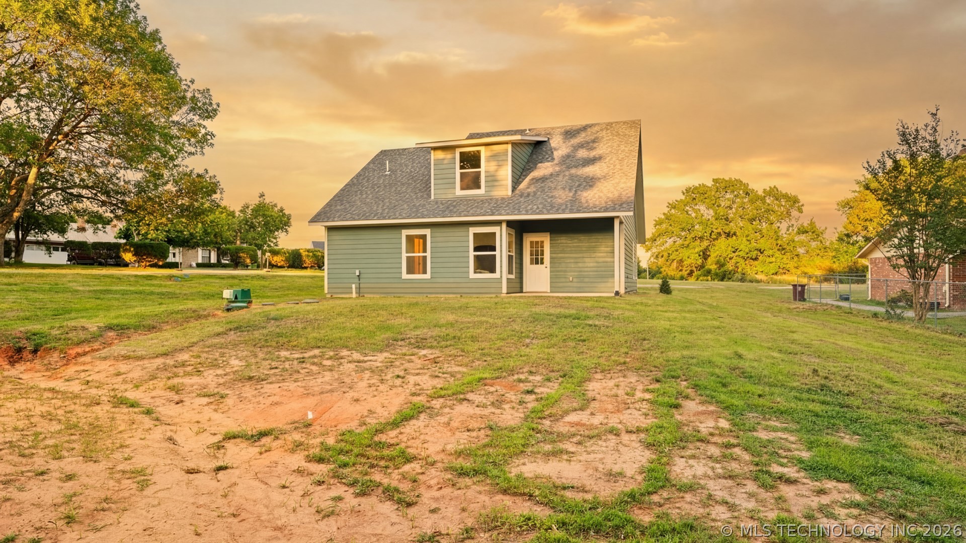1867 Rockford Drive Eufaula OK 74432