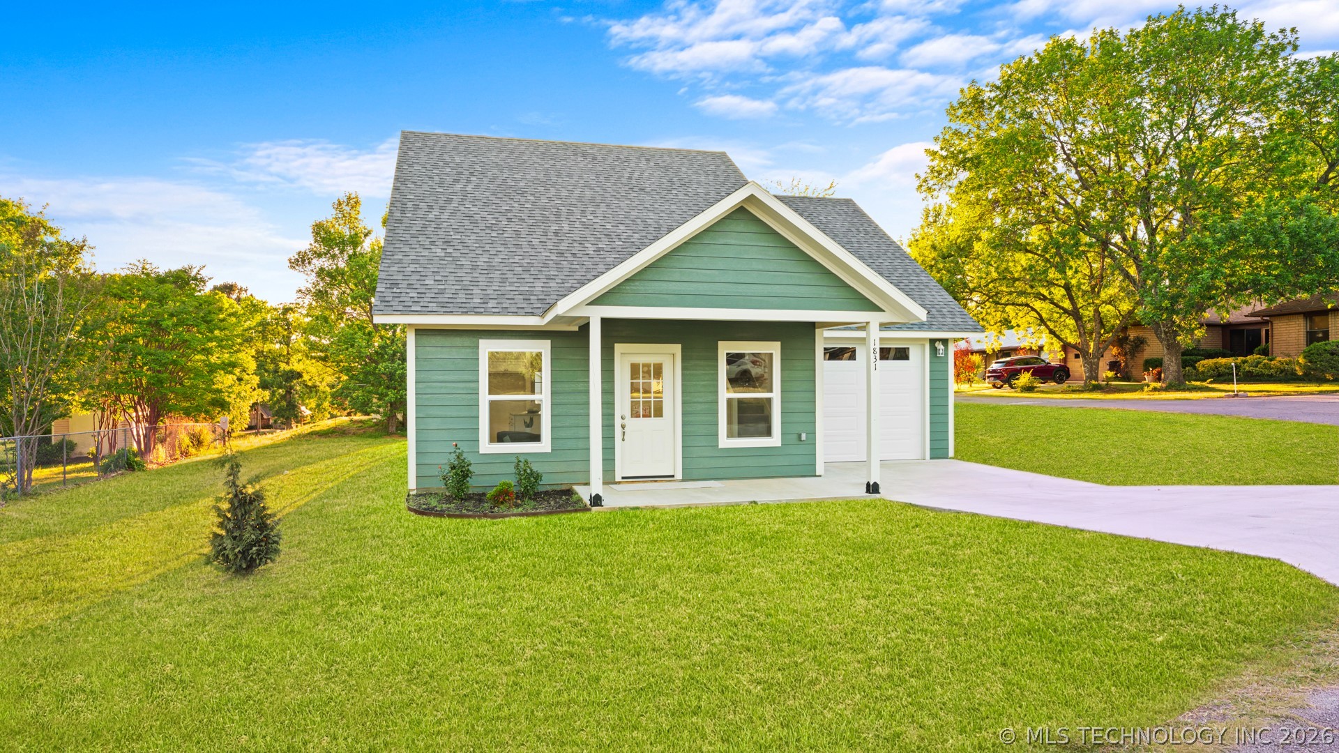 1867 Rockford Drive Eufaula OK 74432