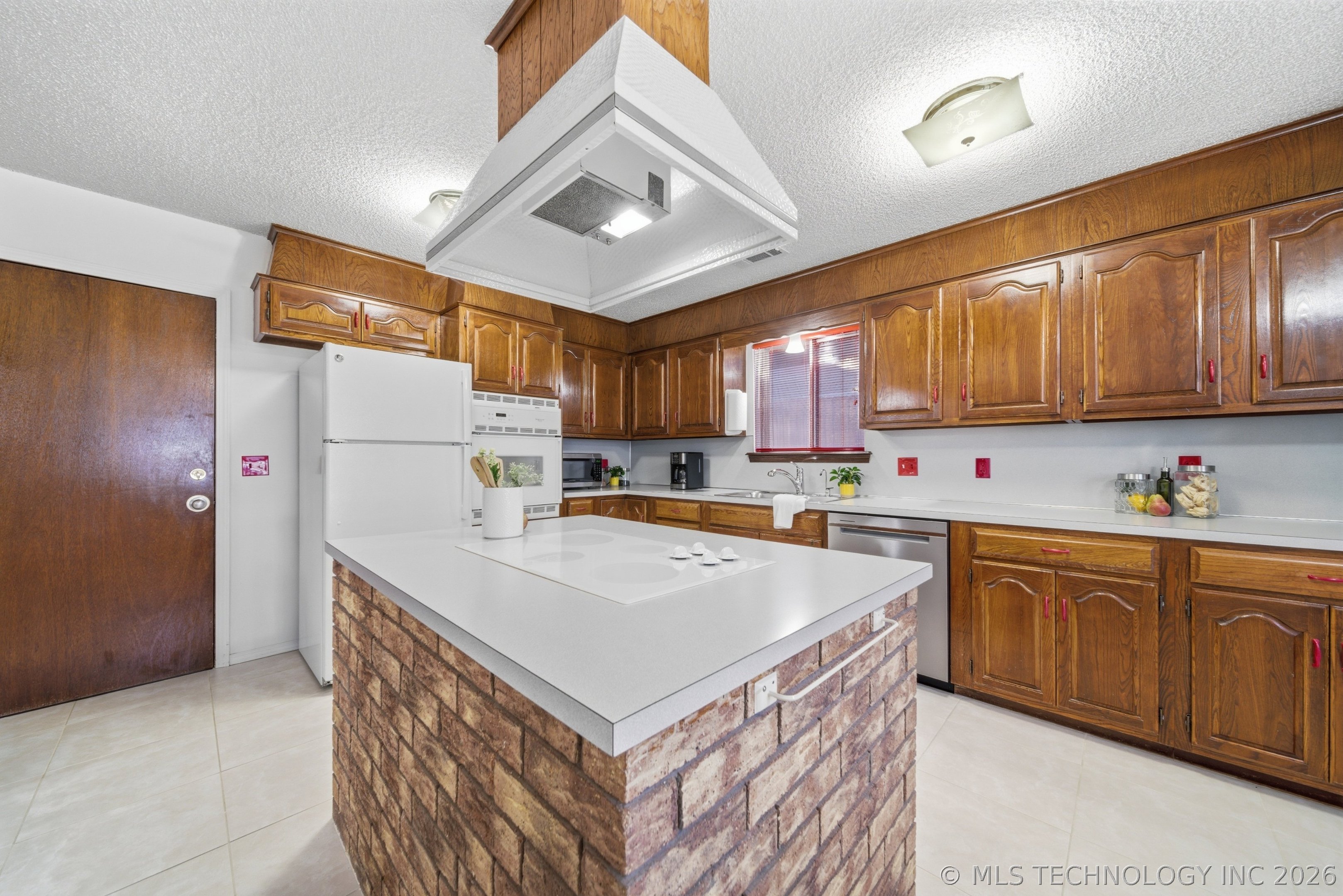 9027 E 60th Street Tulsa OK 74145