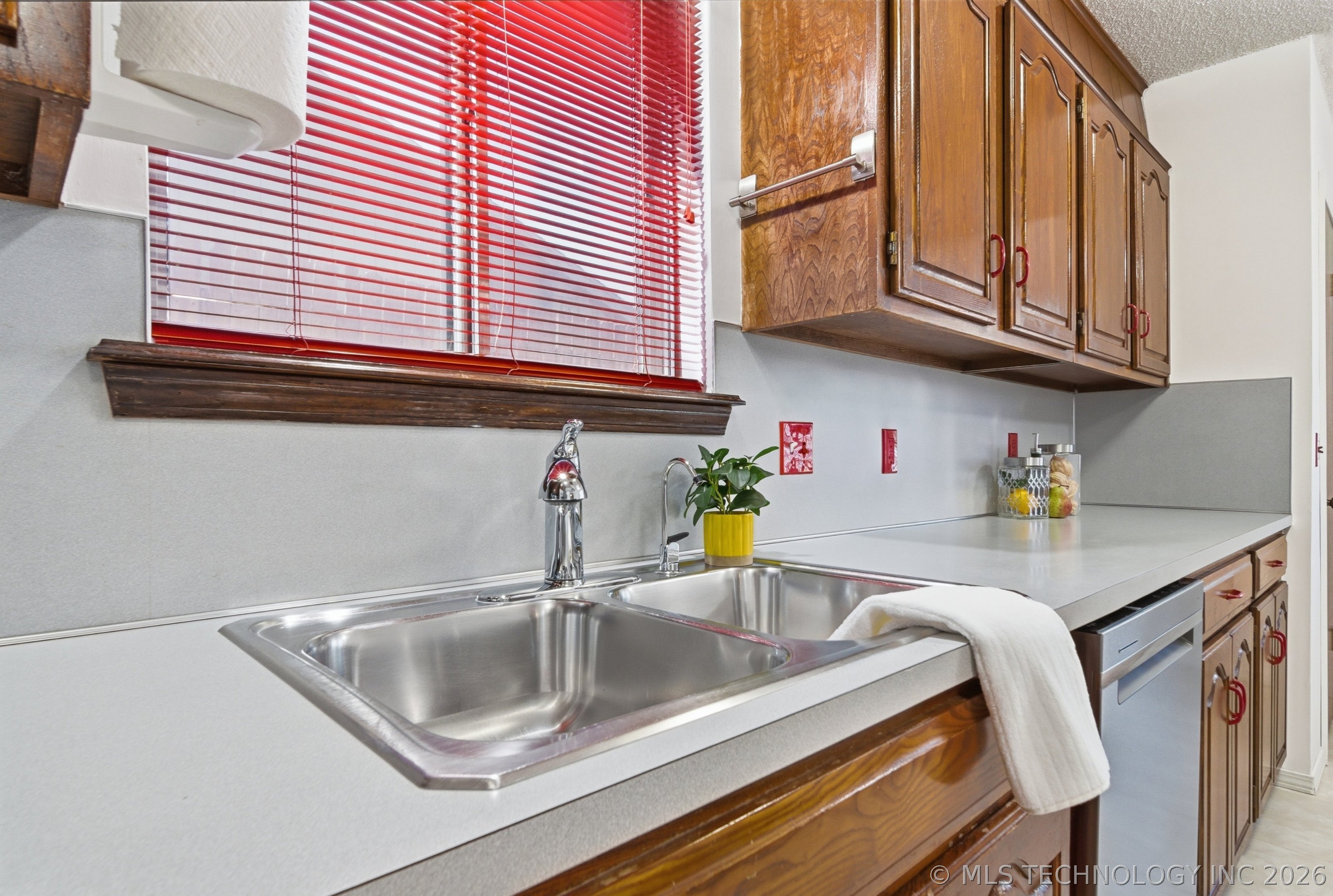 9027 E 60th Street Tulsa OK 74145