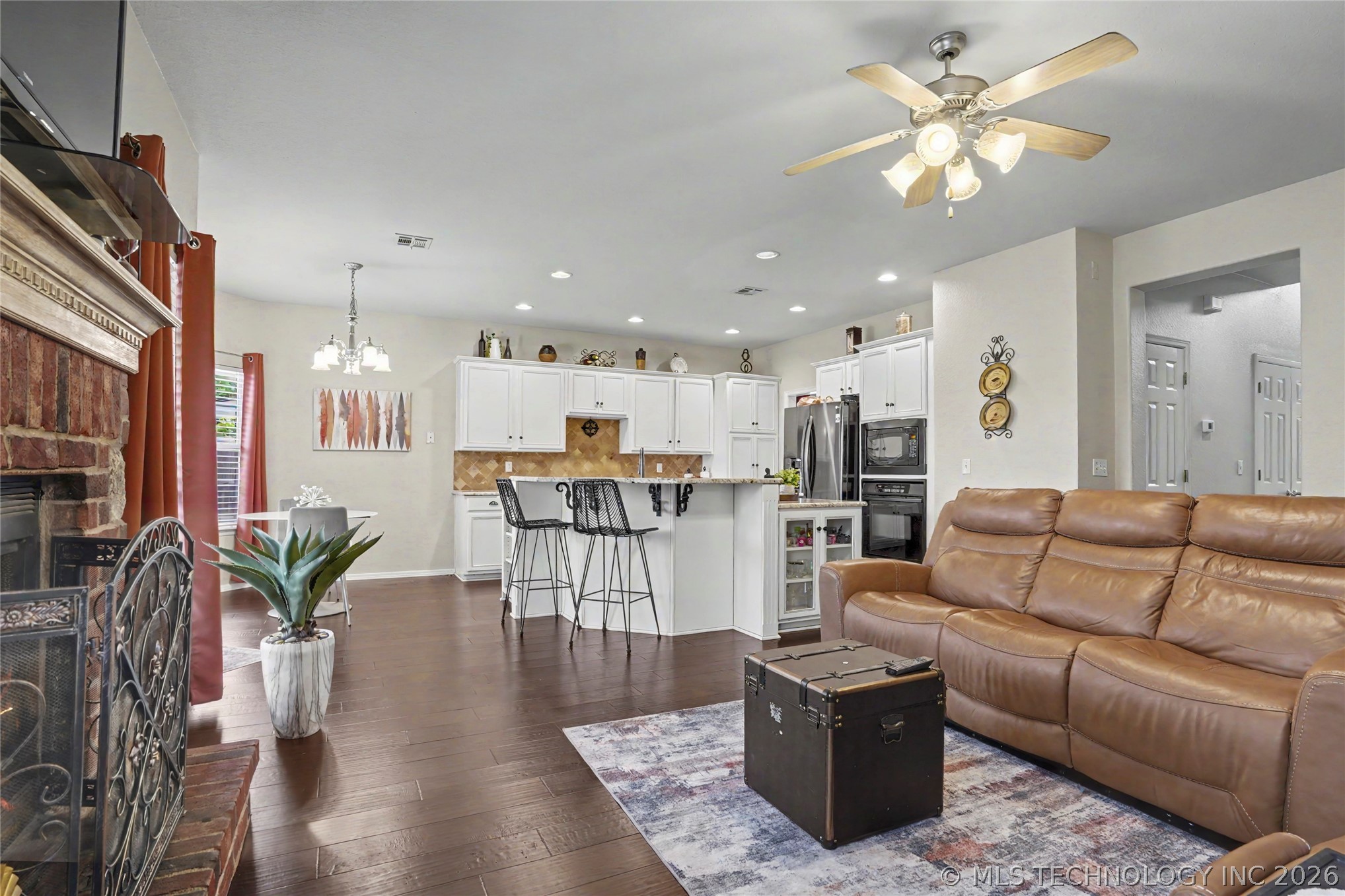 417 N Butternut Avenue Broken Arrow OK 74012