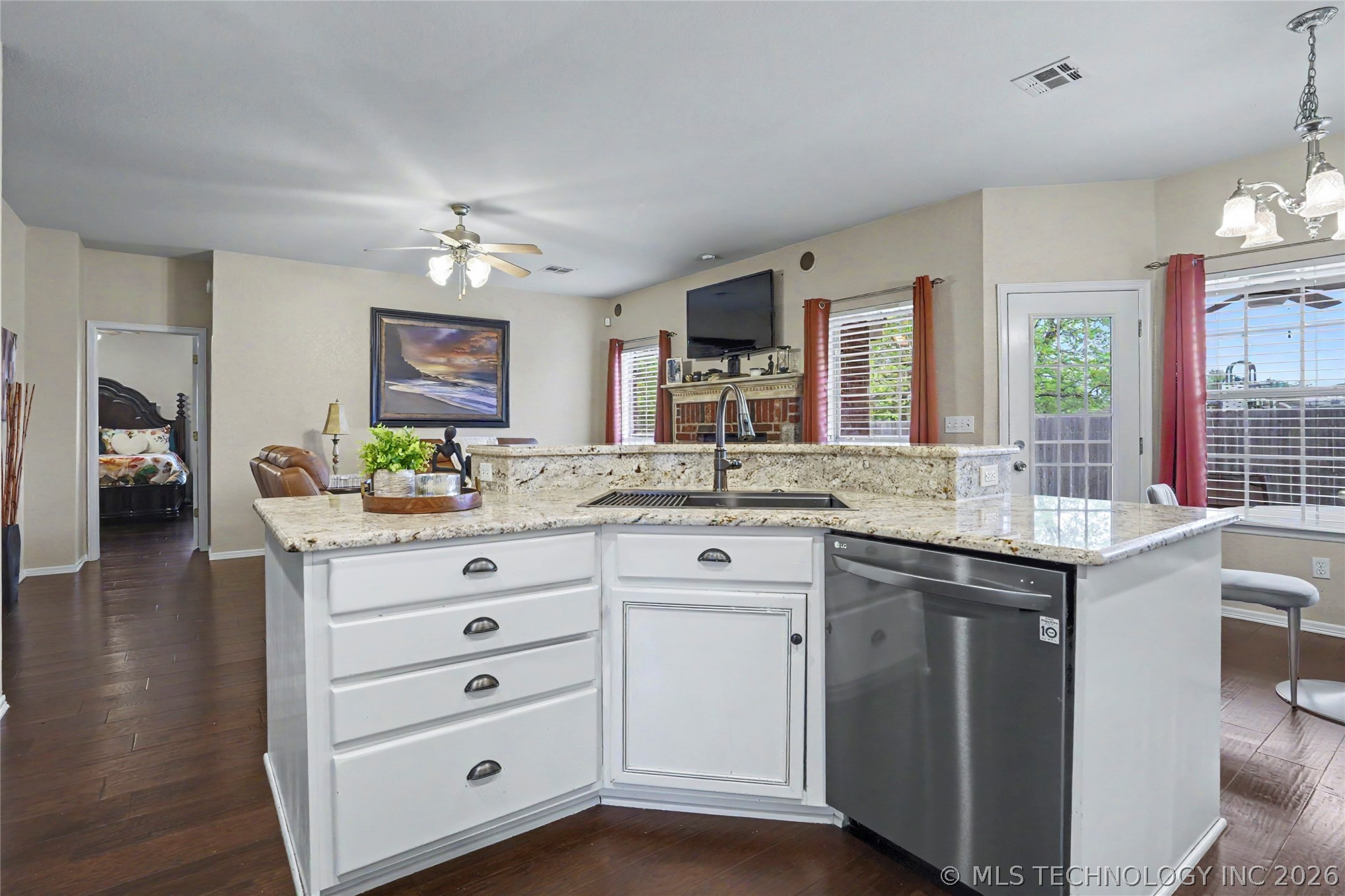 417 N Butternut Avenue Broken Arrow OK 74012