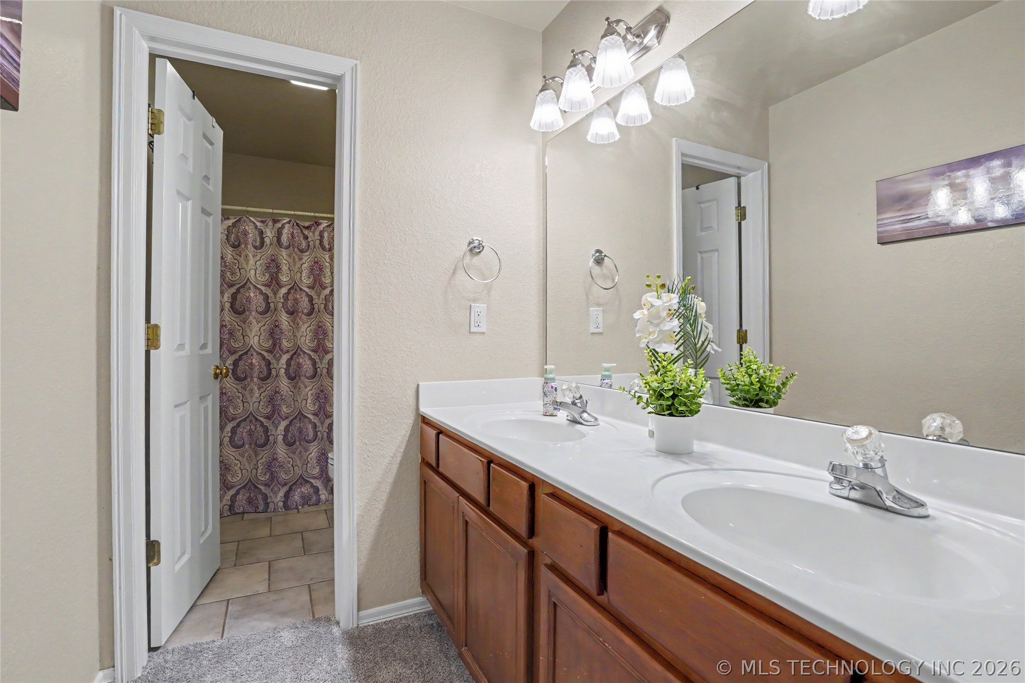 417 N Butternut Avenue Broken Arrow OK 74012