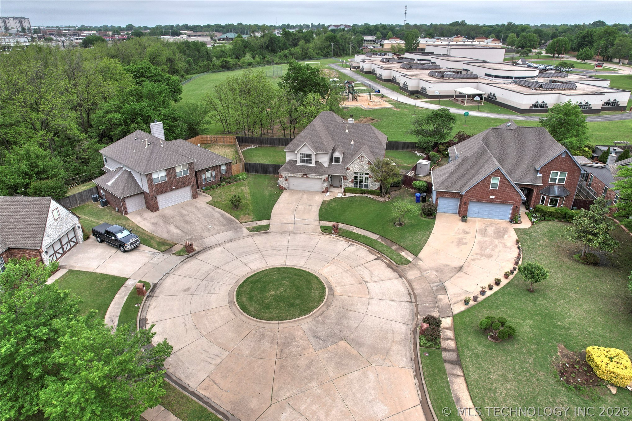 417 N Butternut Avenue Broken Arrow OK 74012
