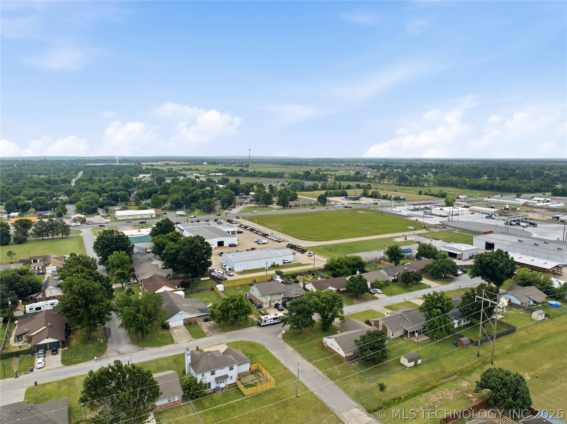 1308 Carter Avenue Wagoner OK 74467