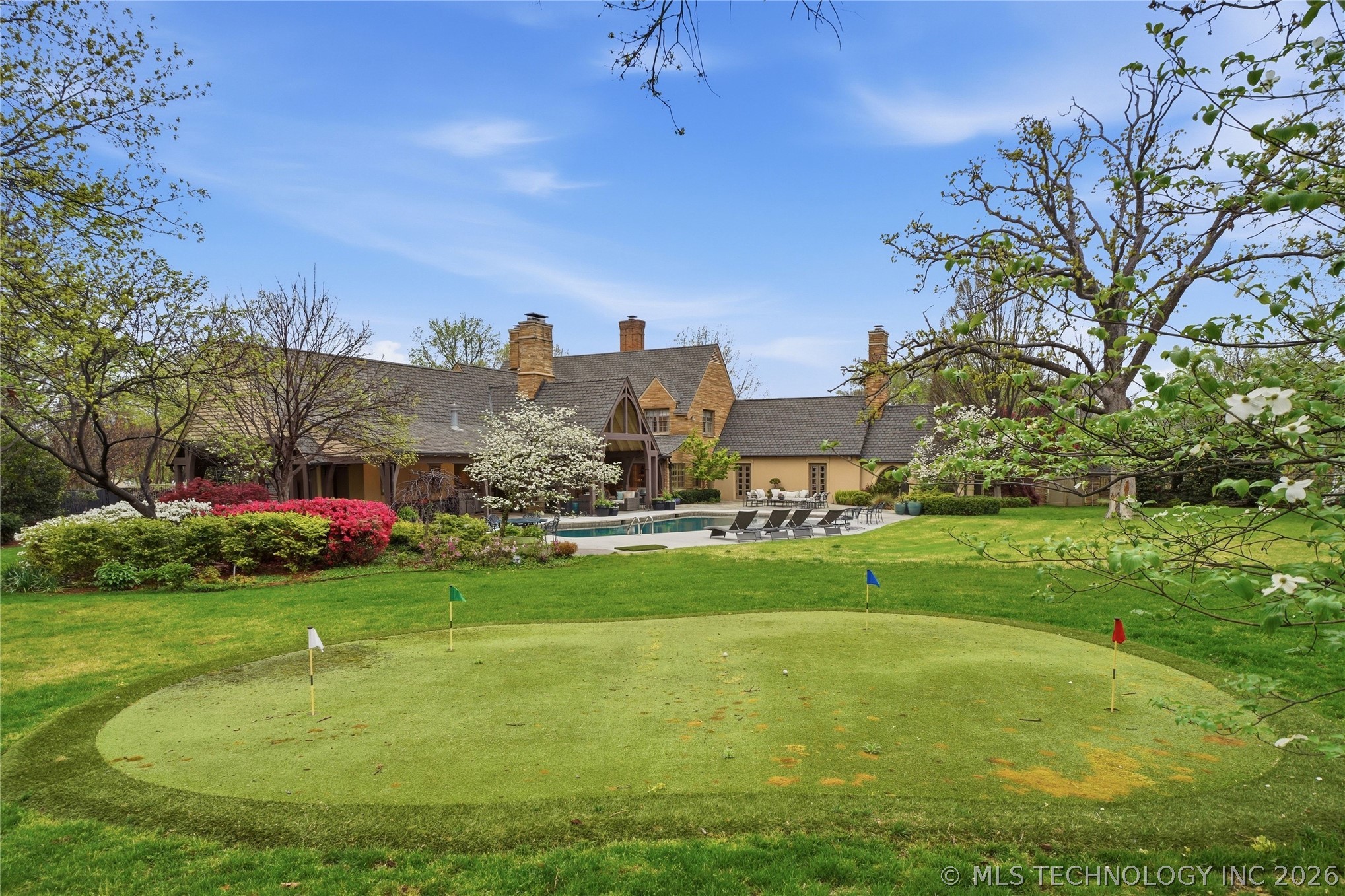 3106 S Columbia Circle Tulsa OK 74105