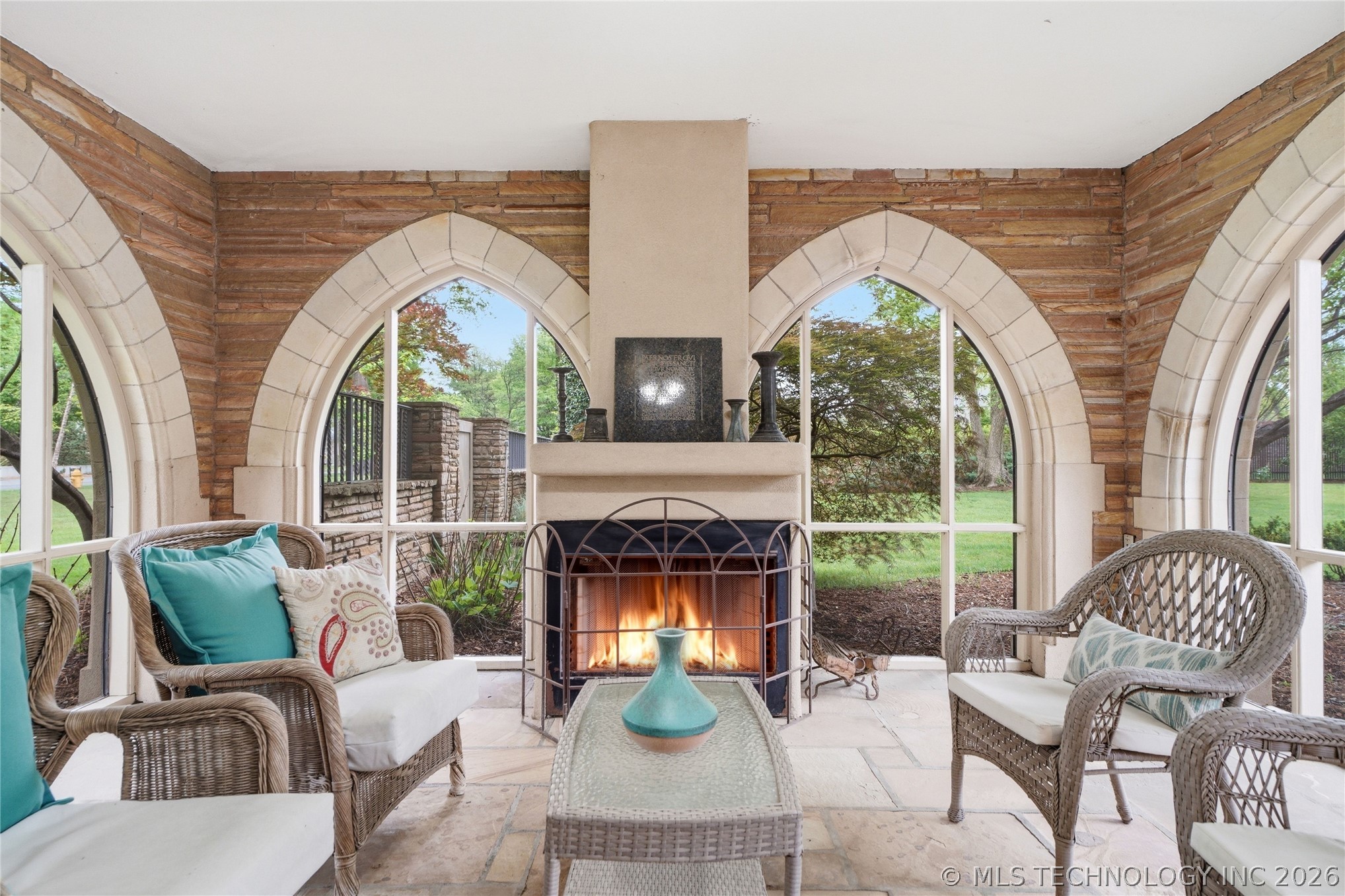 3106 S Columbia Circle Tulsa OK 74105