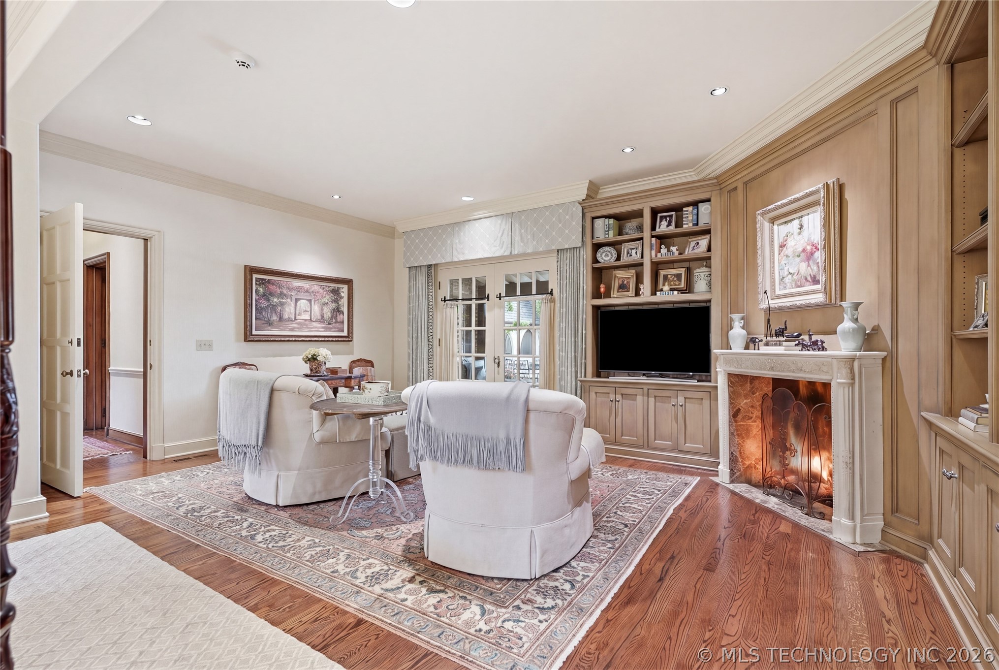 3106 S Columbia Circle Tulsa OK 74105