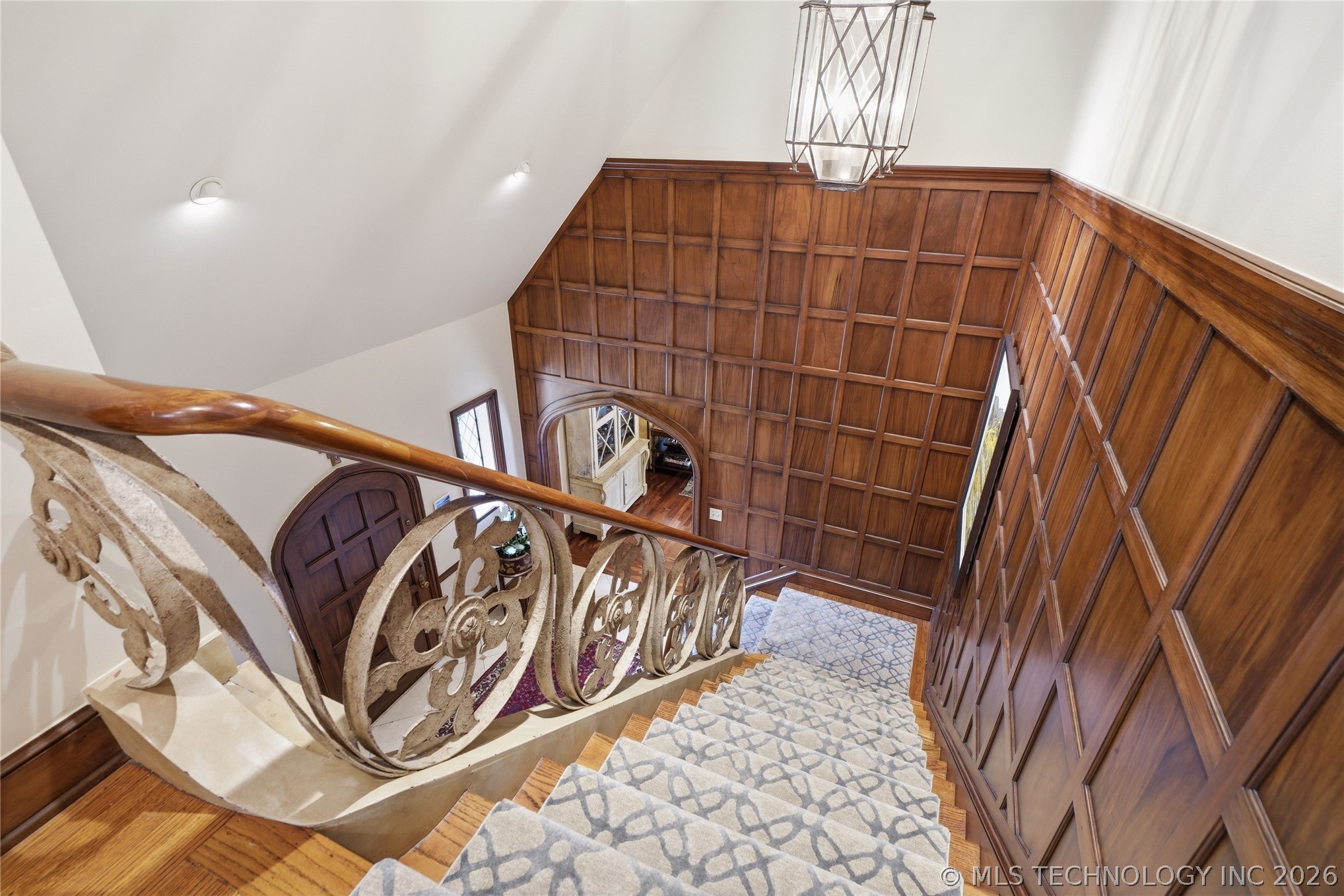 3106 S Columbia Circle Tulsa OK 74105
