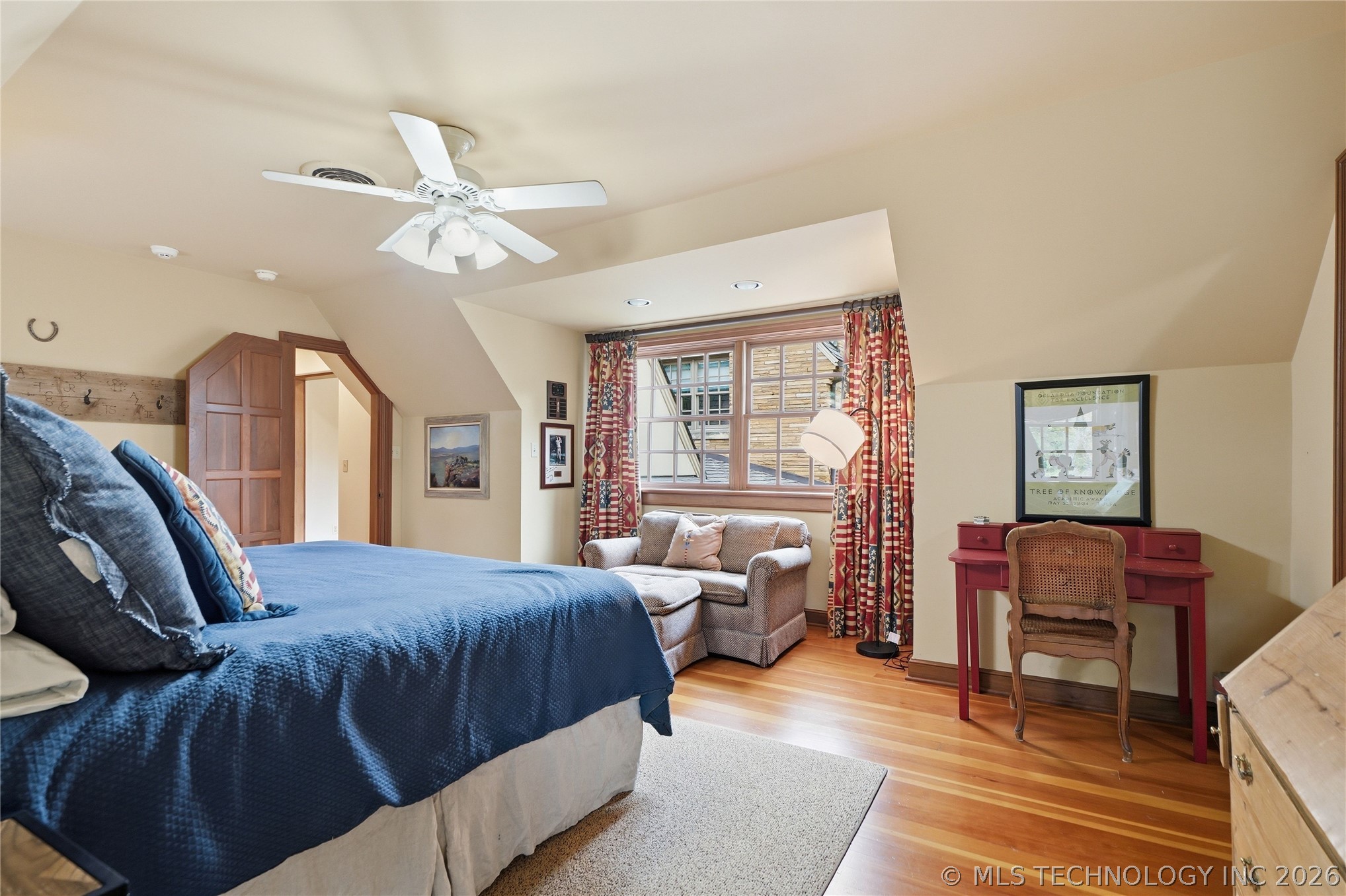 3106 S Columbia Circle Tulsa OK 74105