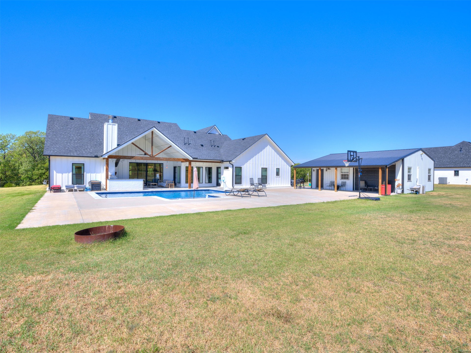23465 S 4120 Road Claremore OK 74019