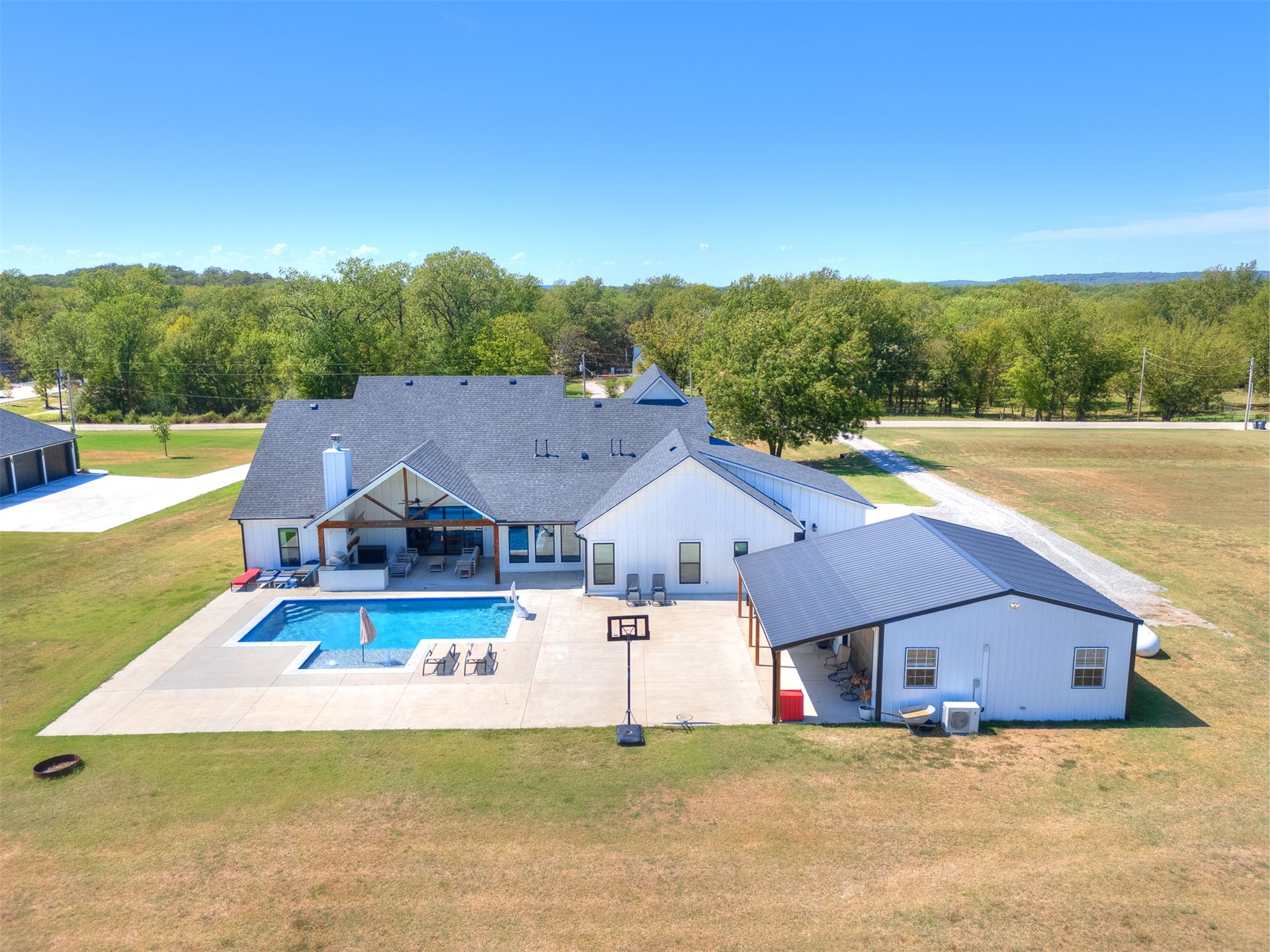 23465 S 4120 Road Claremore OK 74019