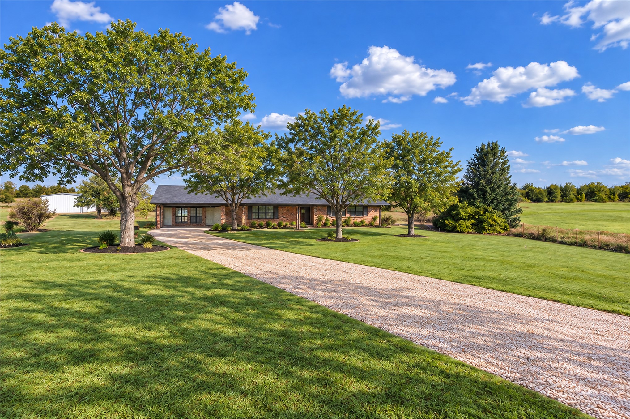 739 Pate Road Calera OK 74730