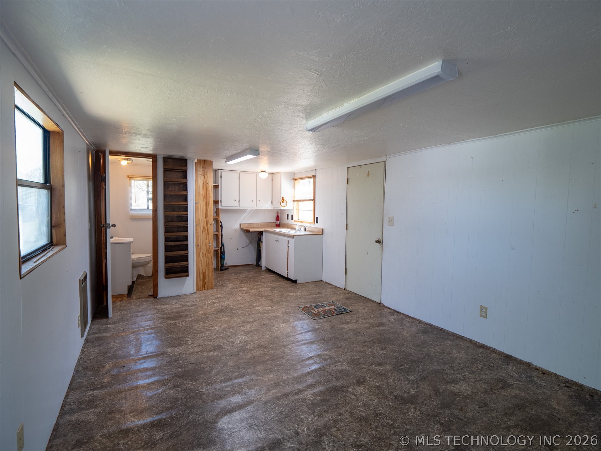 36908 State Highway 43 Clayton OK 74536