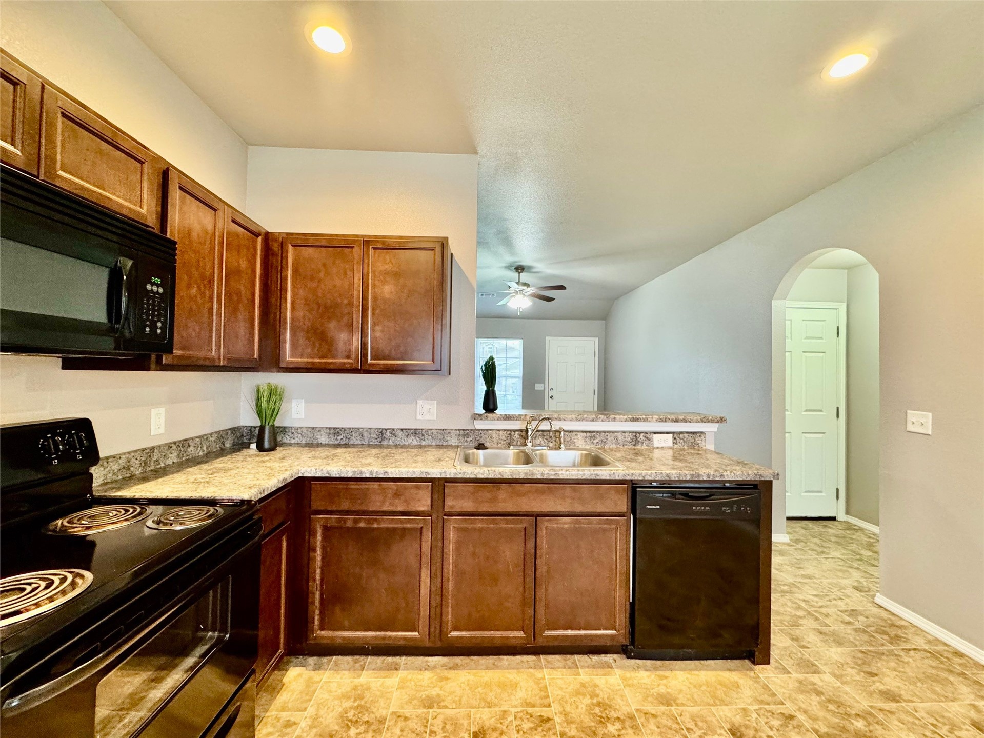 14638 S 274th East Eastavenue Coweta OK 74429