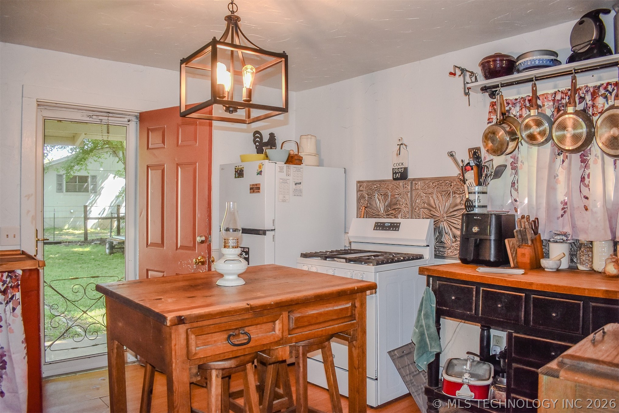 207 SE 2nd Street Antlers OK 74523