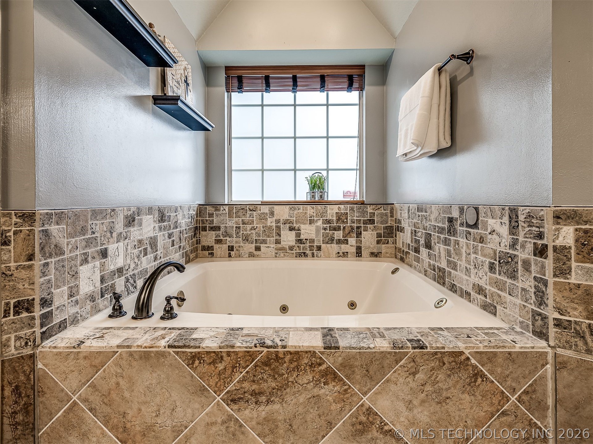 9208 N 132nd Eastavenue Owasso OK 74055