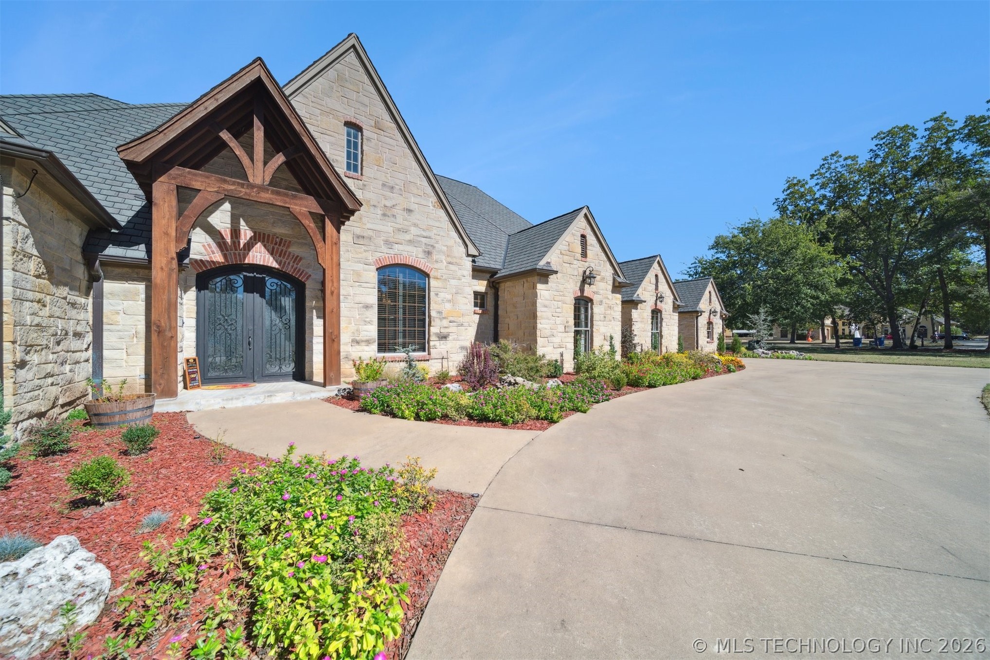 2365 Deer Run Chouteau OK 74337