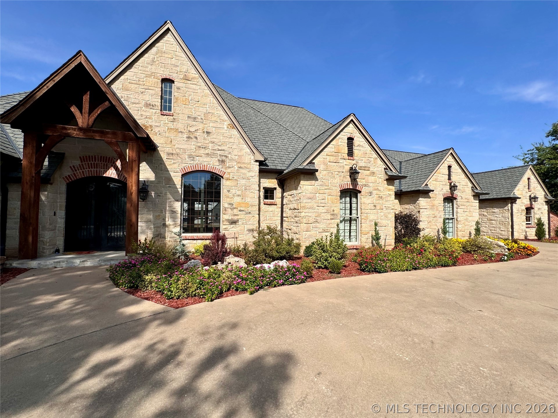 2365 Deer Run Chouteau OK 74337
