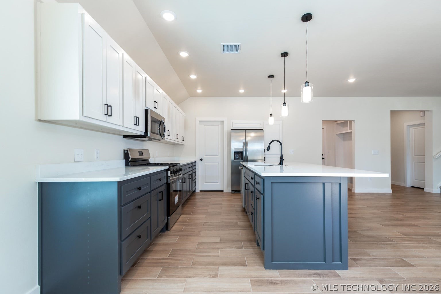 1312 Hummingbird Lane Grove OK 74344