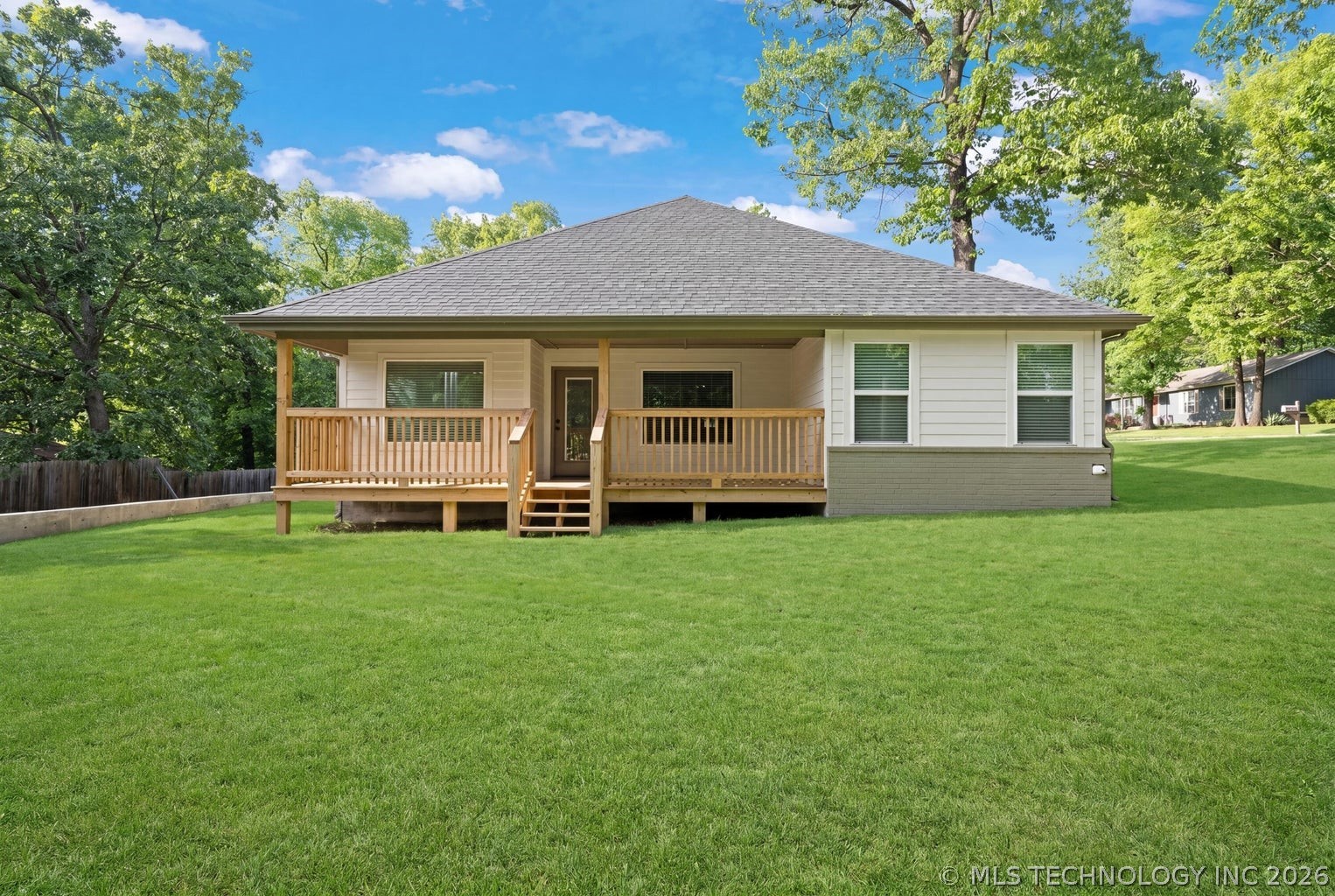 1312 Hummingbird Lane Grove OK 74344