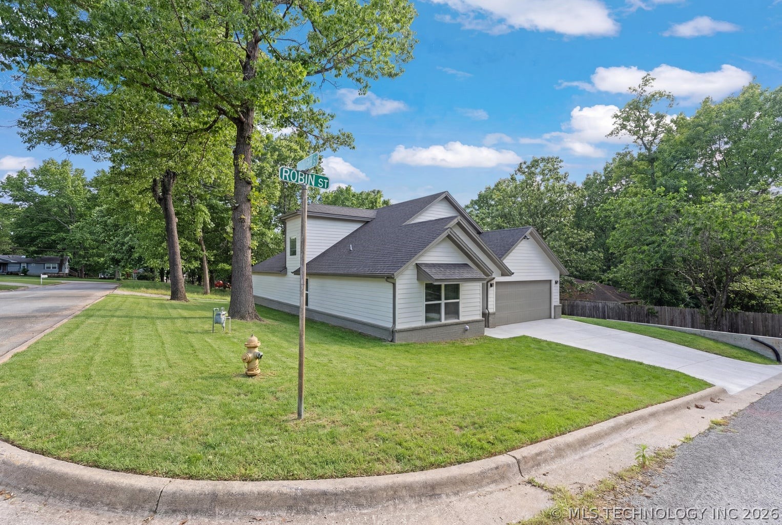 1312 Hummingbird Lane Grove OK 74344