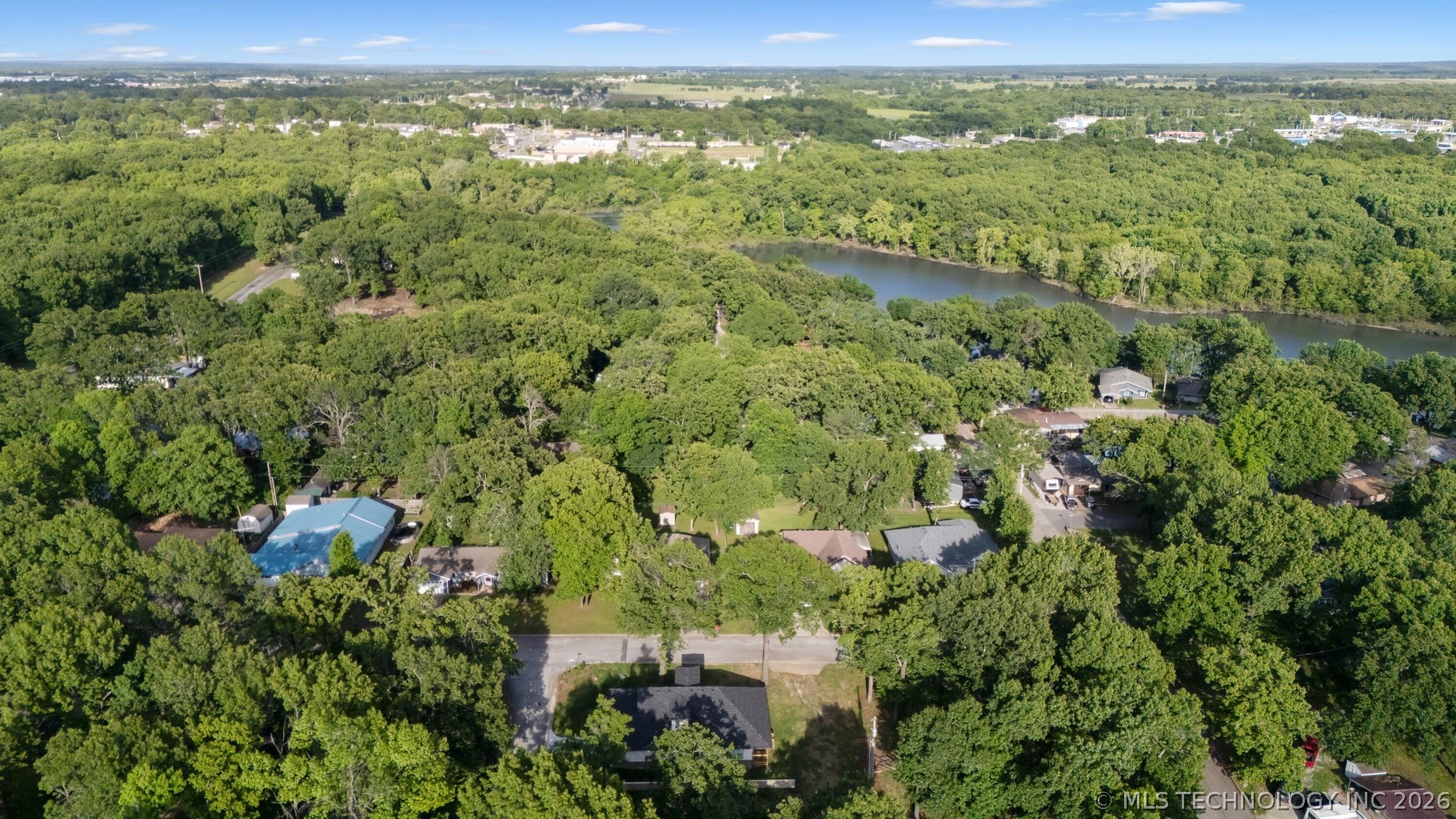 1312 Hummingbird Lane Grove OK 74344