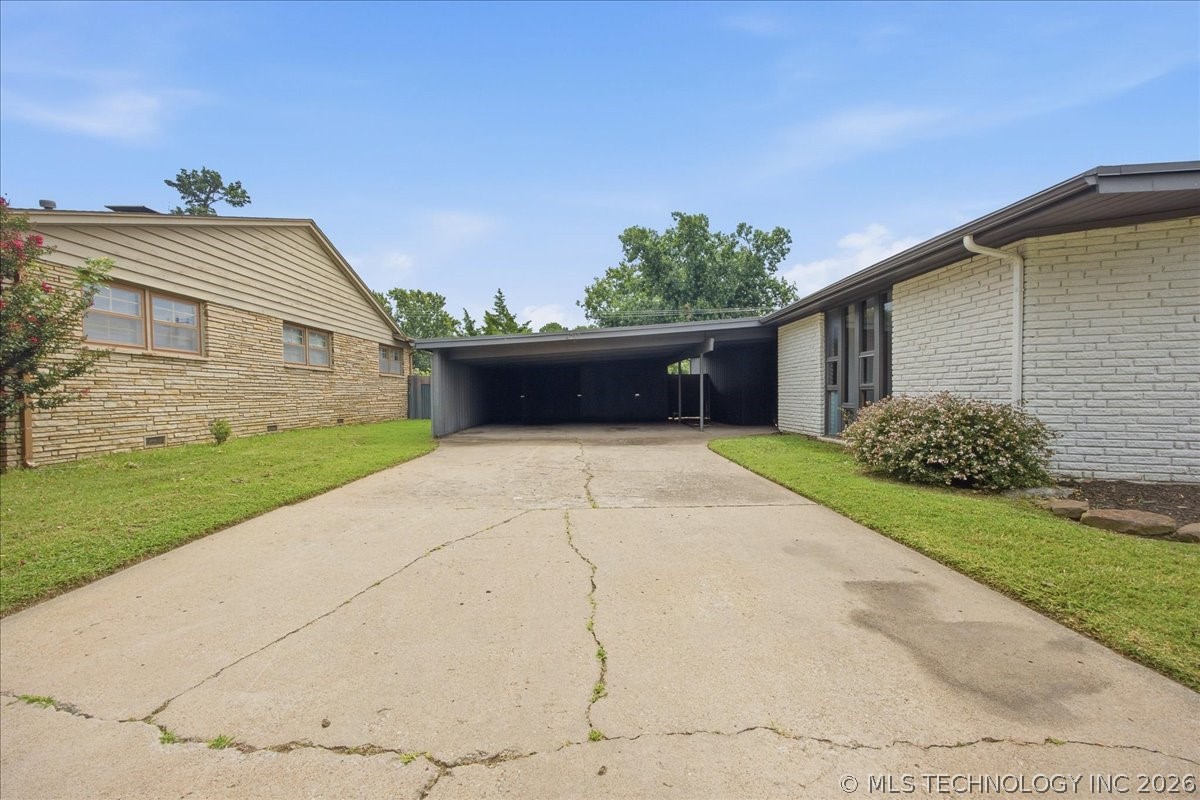 4217 S Darlington Place Tulsa OK 74135