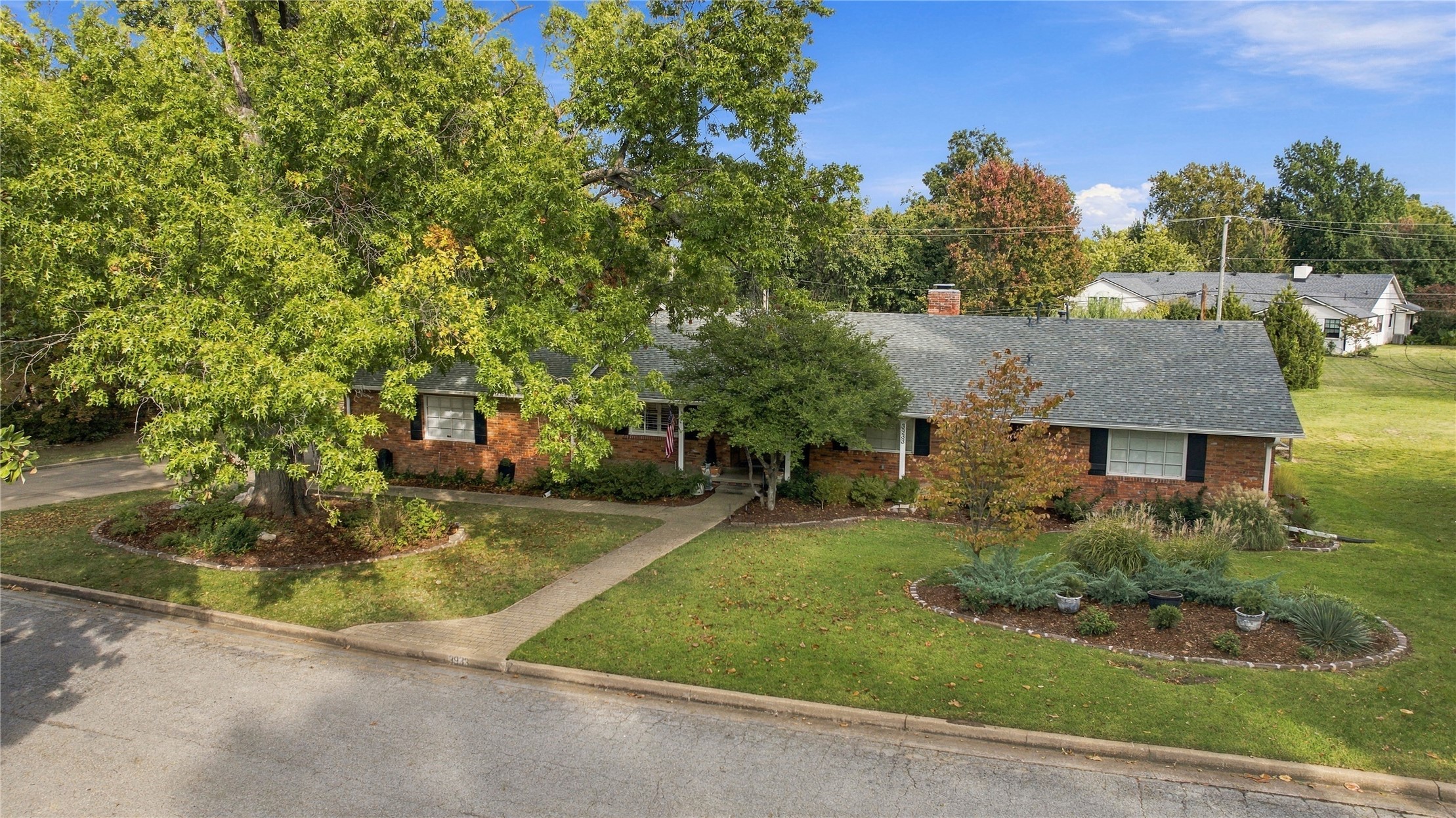3933 S Delaware Place Tulsa OK 74105