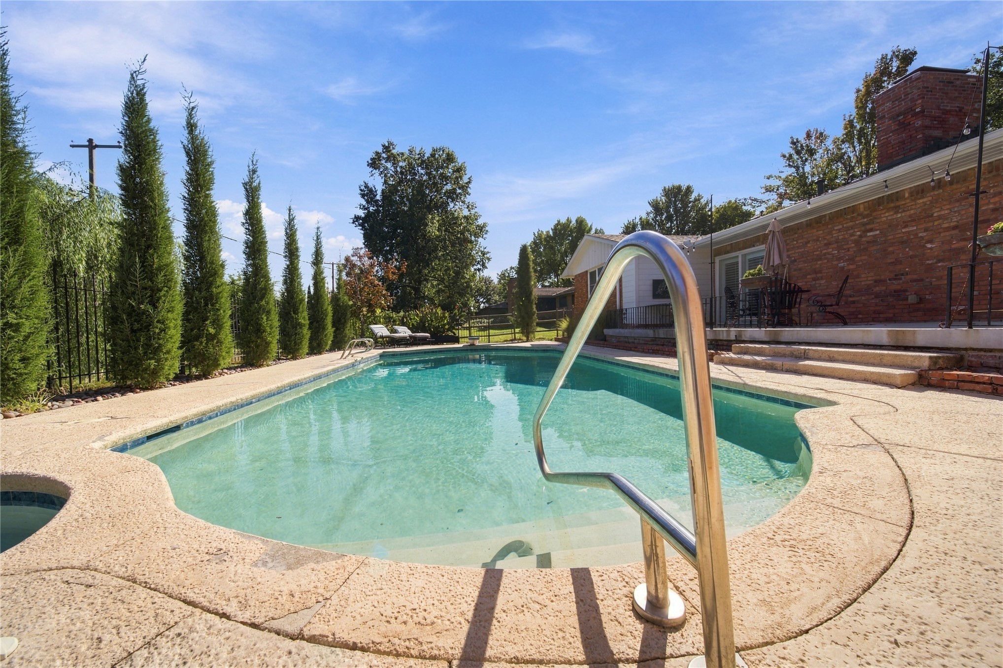 3933 S Delaware Place Tulsa OK 74105