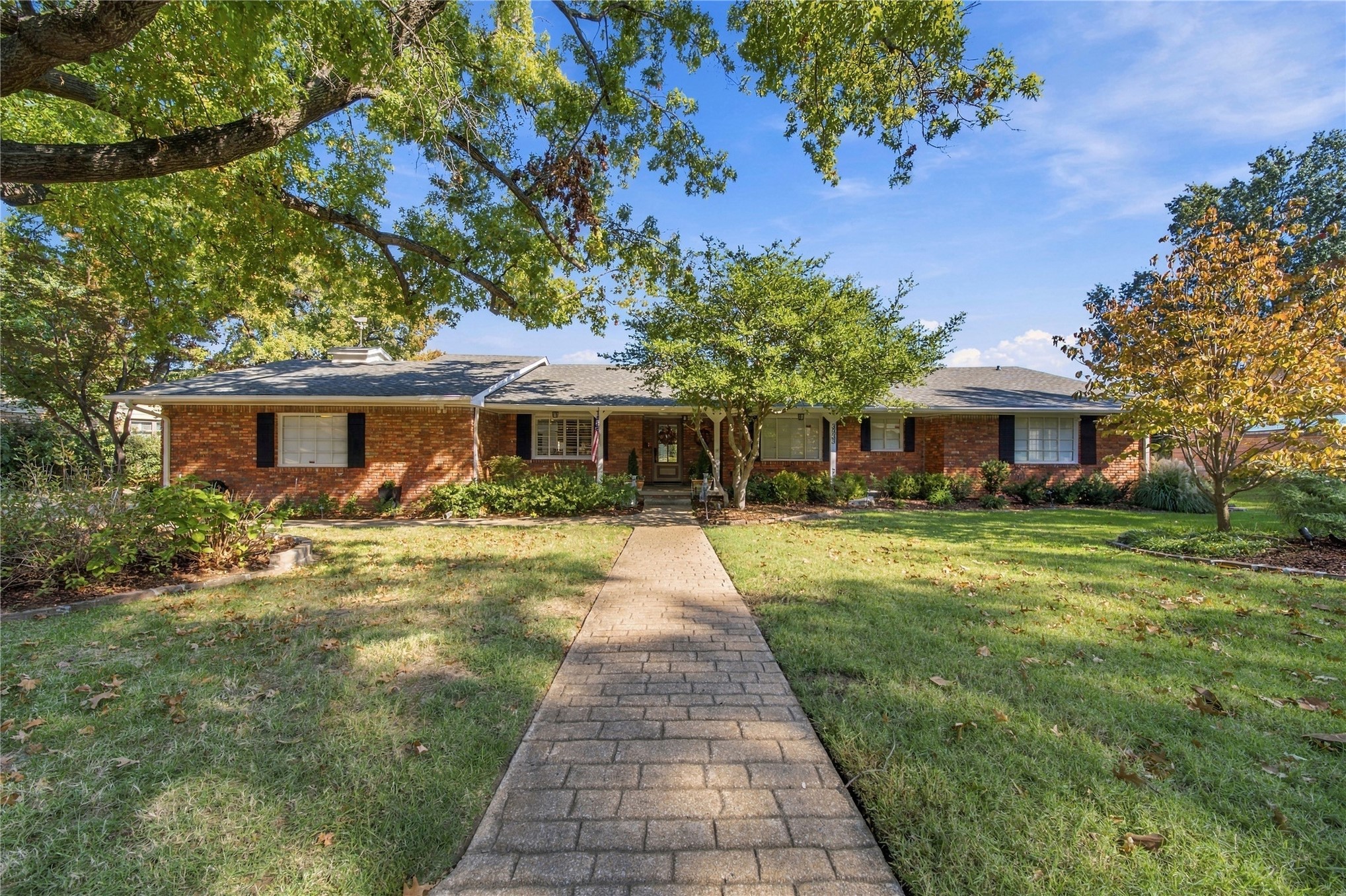 3933 S Delaware Place Tulsa OK 74105