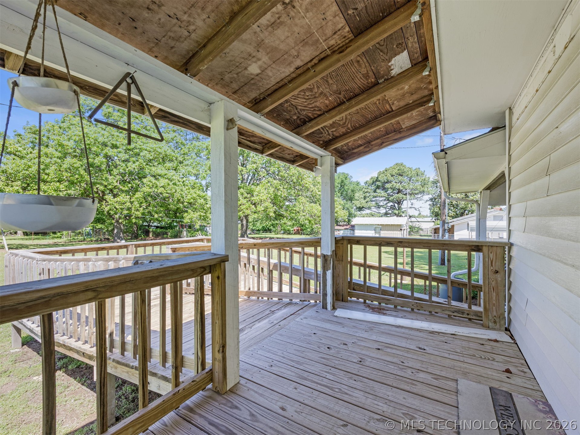 15083 State Highway 82 Tahlequah OK 74464