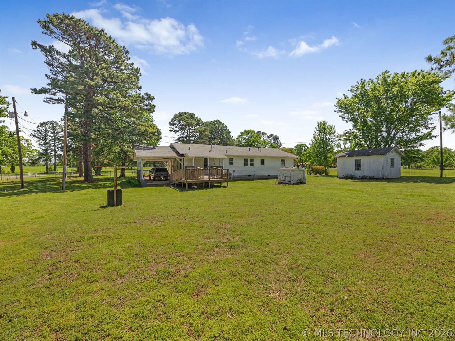 15083 State Highway 82 Tahlequah OK 74464